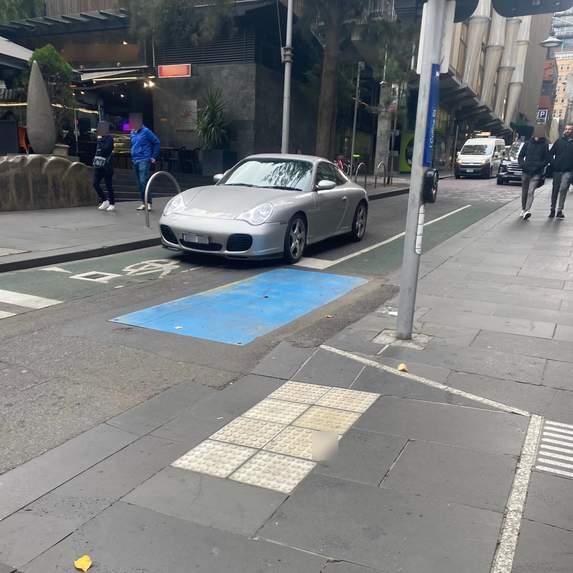 Porsche 996 Carrera S spotted in Melbourne, Australia