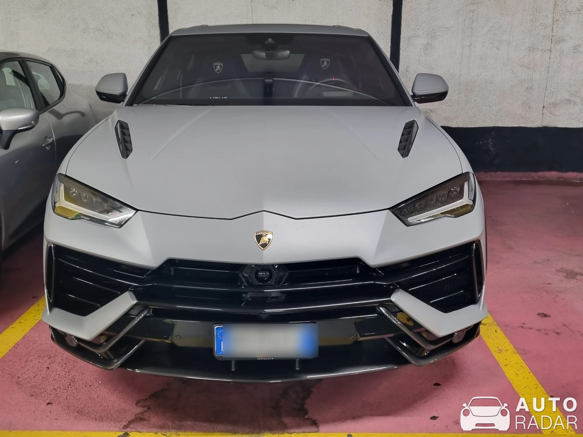 Lamborghini Urus Performante spotted in Metropolitan City of Milan, Italy