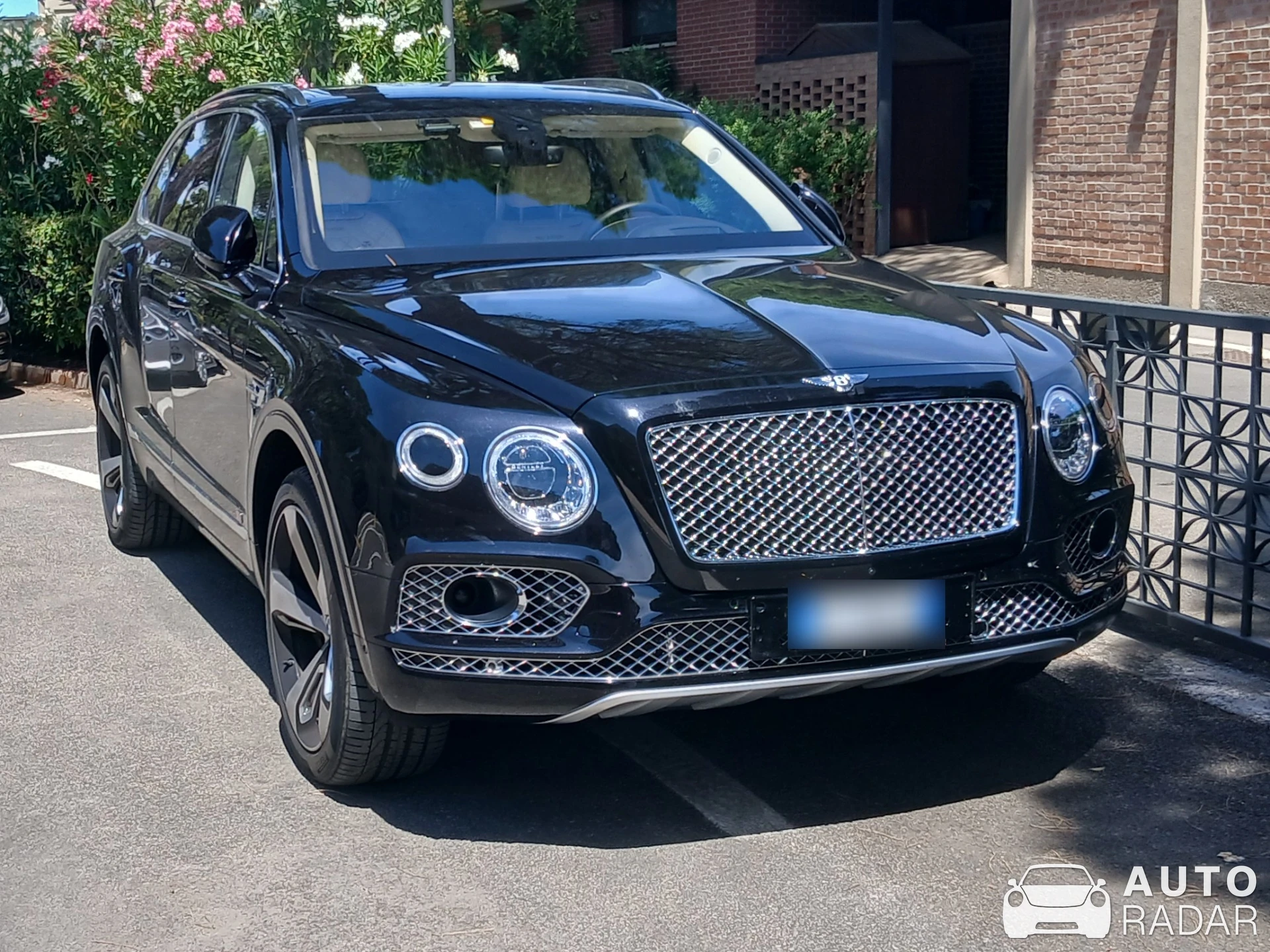 Bentley Bentayga spotted in Castiglione della Pescaia