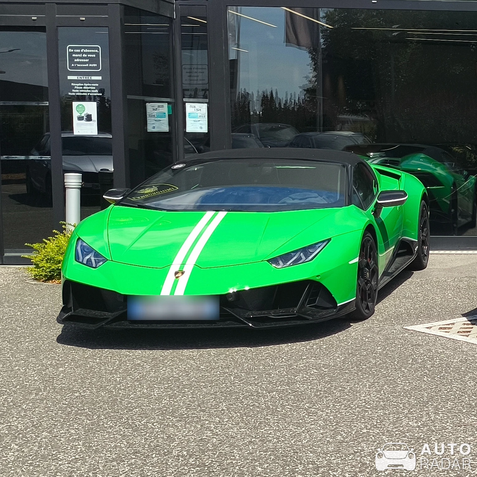 Lamborghini Huracán LP640-4 EVO Spyder spotted in Sausheim