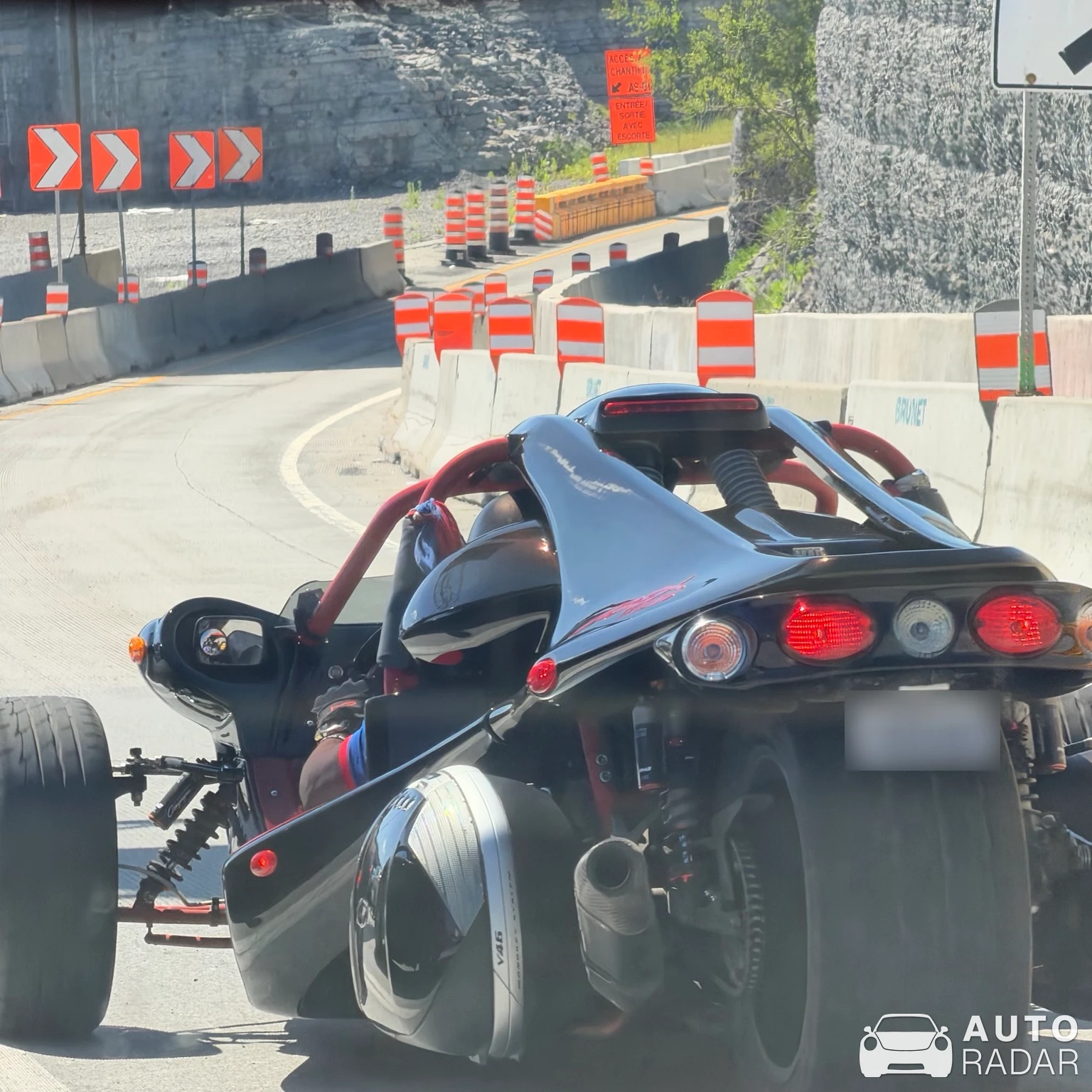 Campagna T-Rex spotted in Montréal