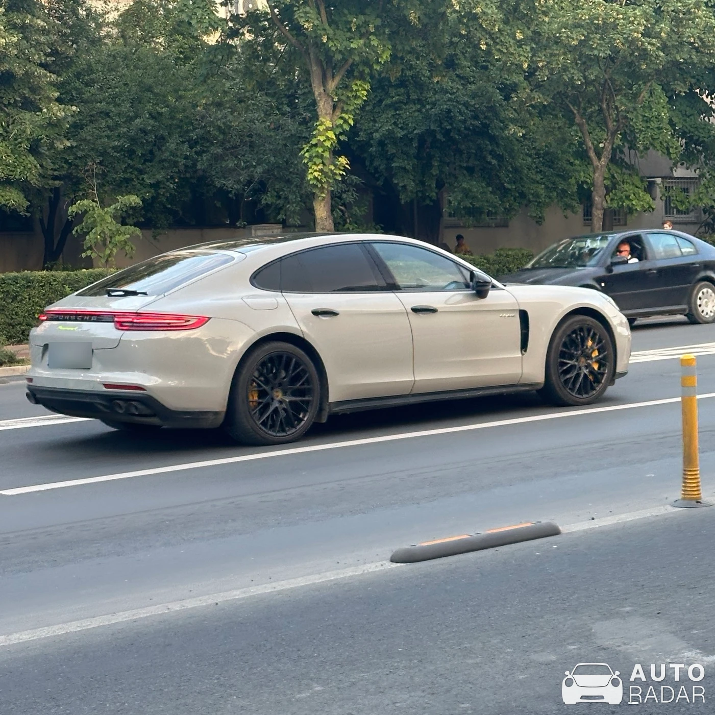 Porsche Panamera 4 spotted in Eforie