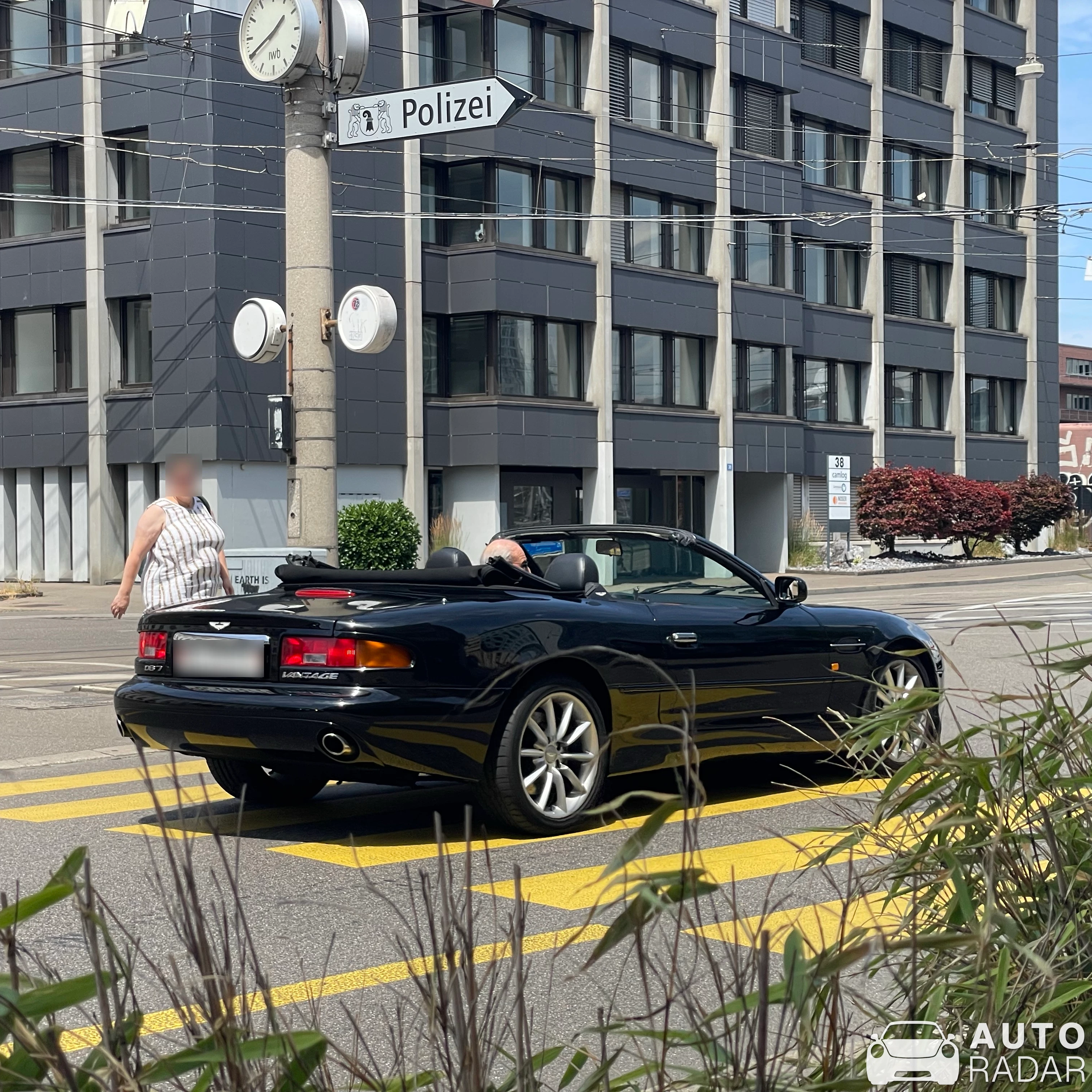 Aston Martin DB7 Volante spotted in Basel