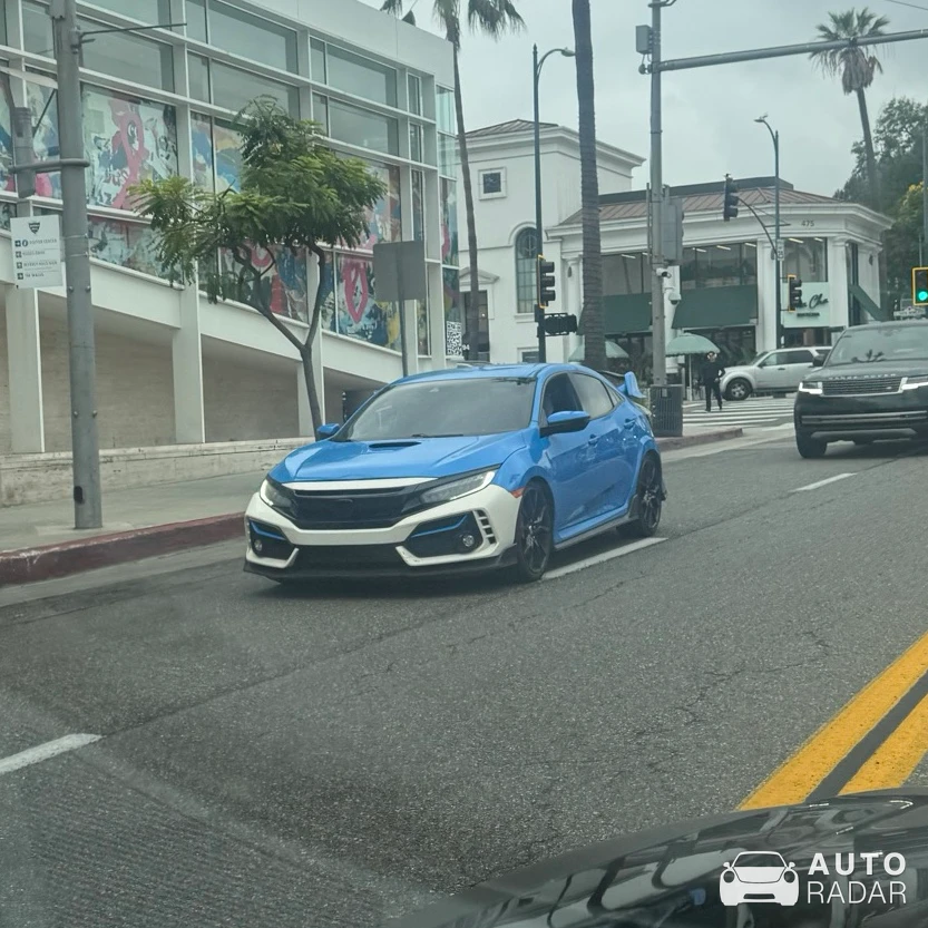 Honda Civic Type-R 2017 spotted in Beverly Hills