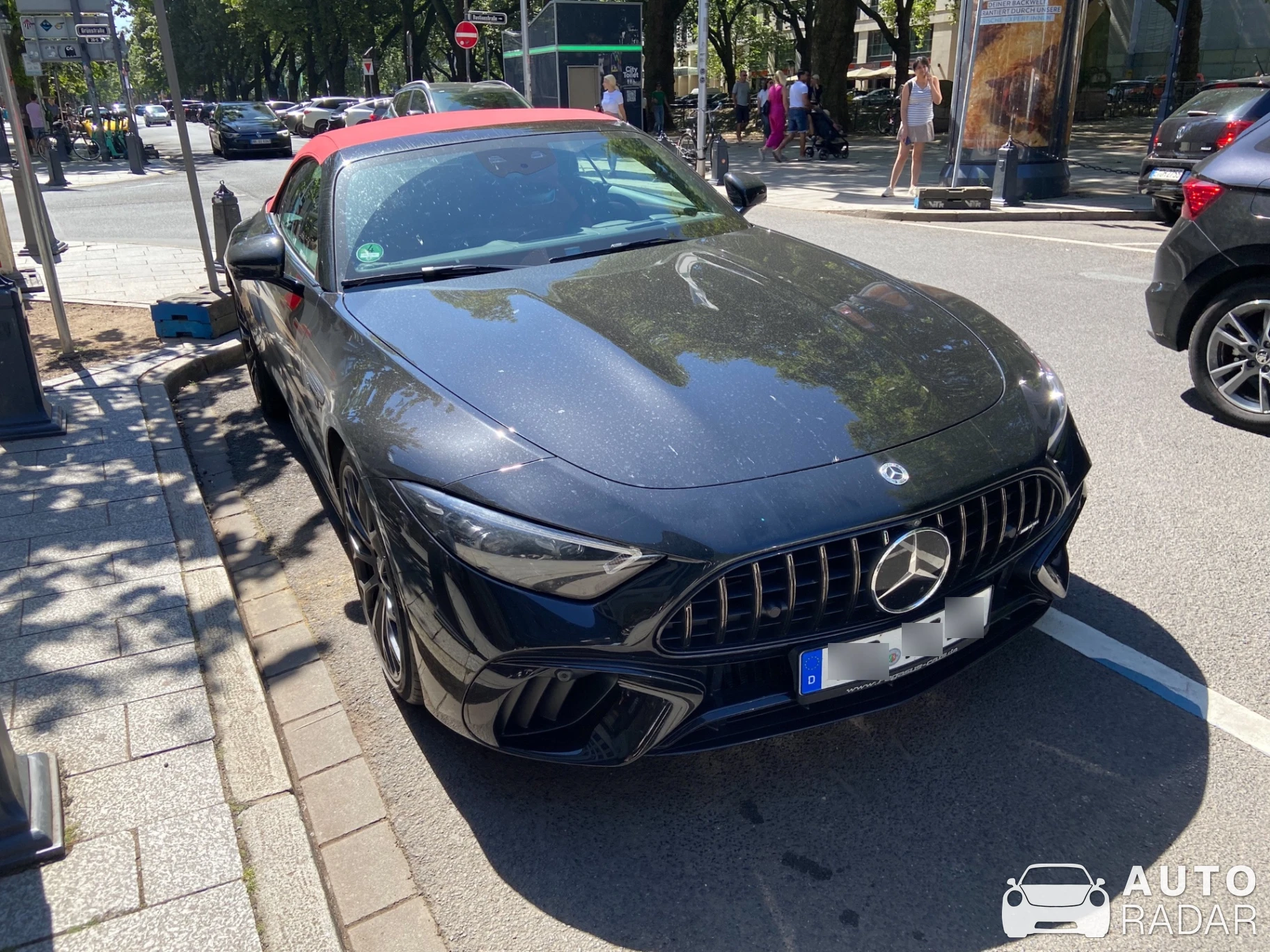 Mercedes-AMG SL 63 R232 spotted in Düsseldorf, Germany