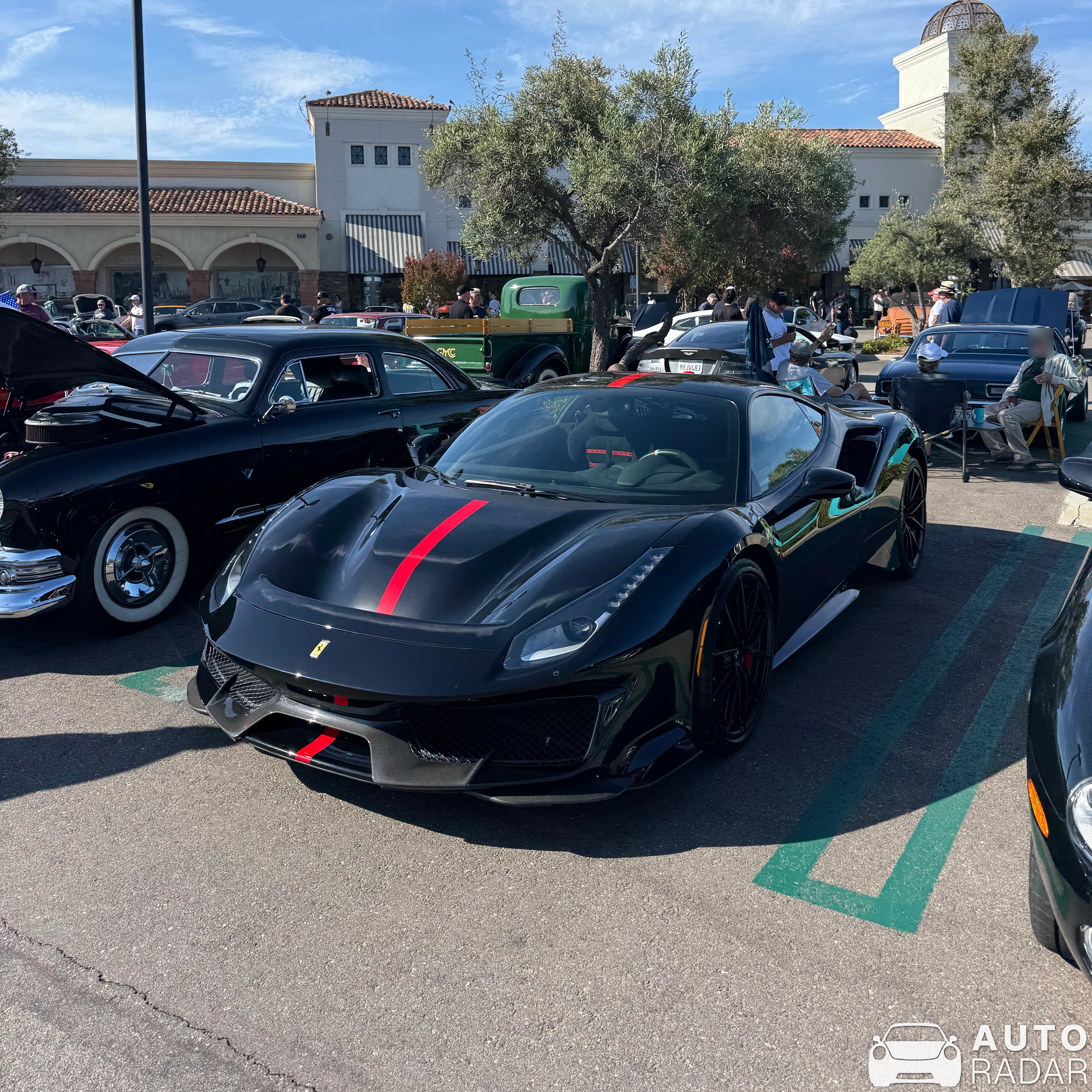 Ferrari 488 spotted in Thousand Oaks