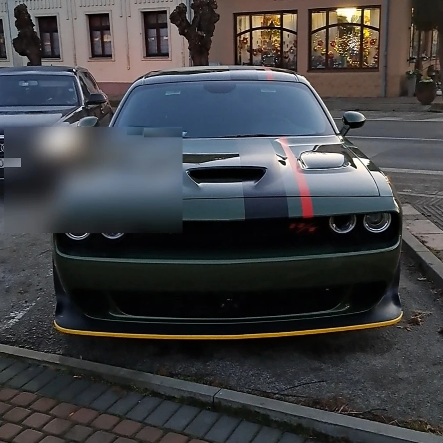 Dodge Challenger spotted in Kolárovo, Slovensko