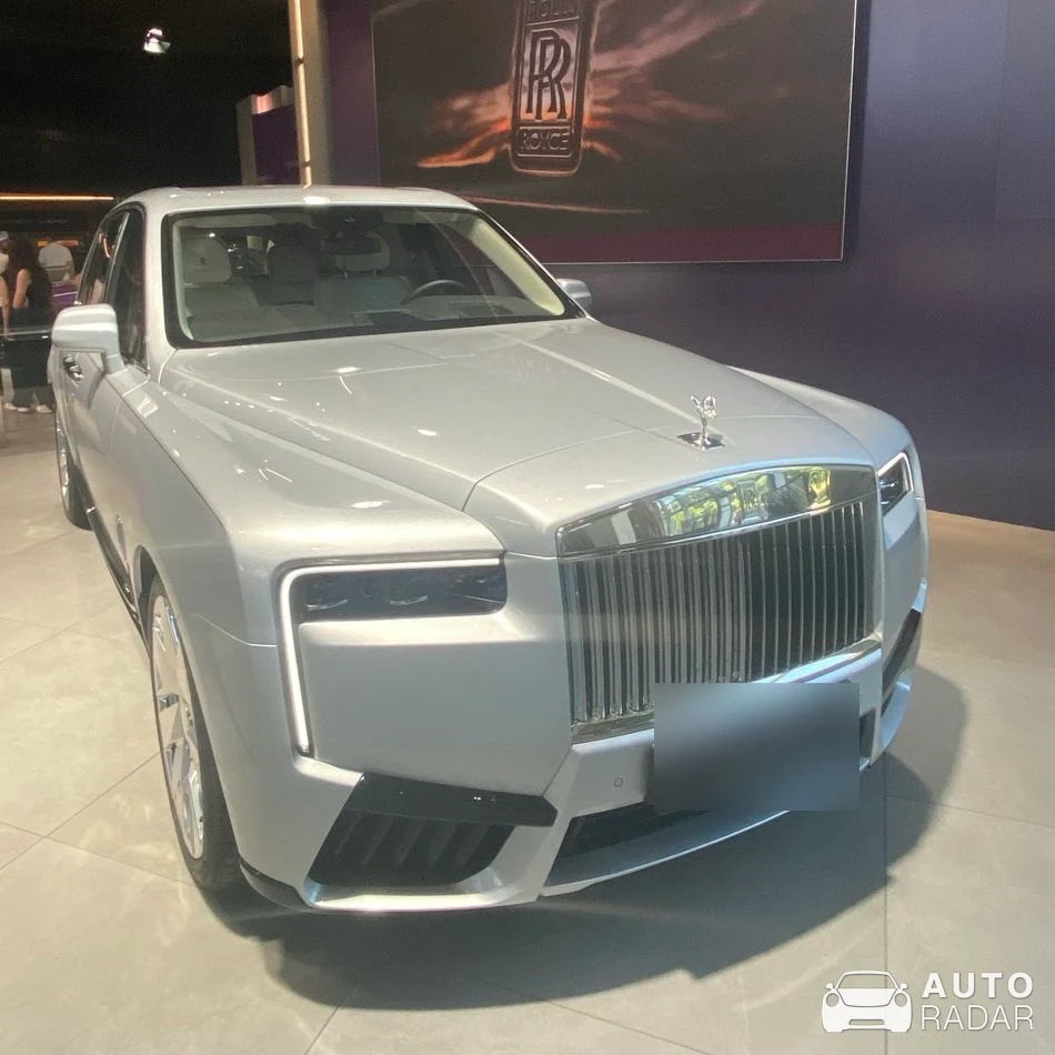 Rolls-Royce Cullinan Series II spotted in München