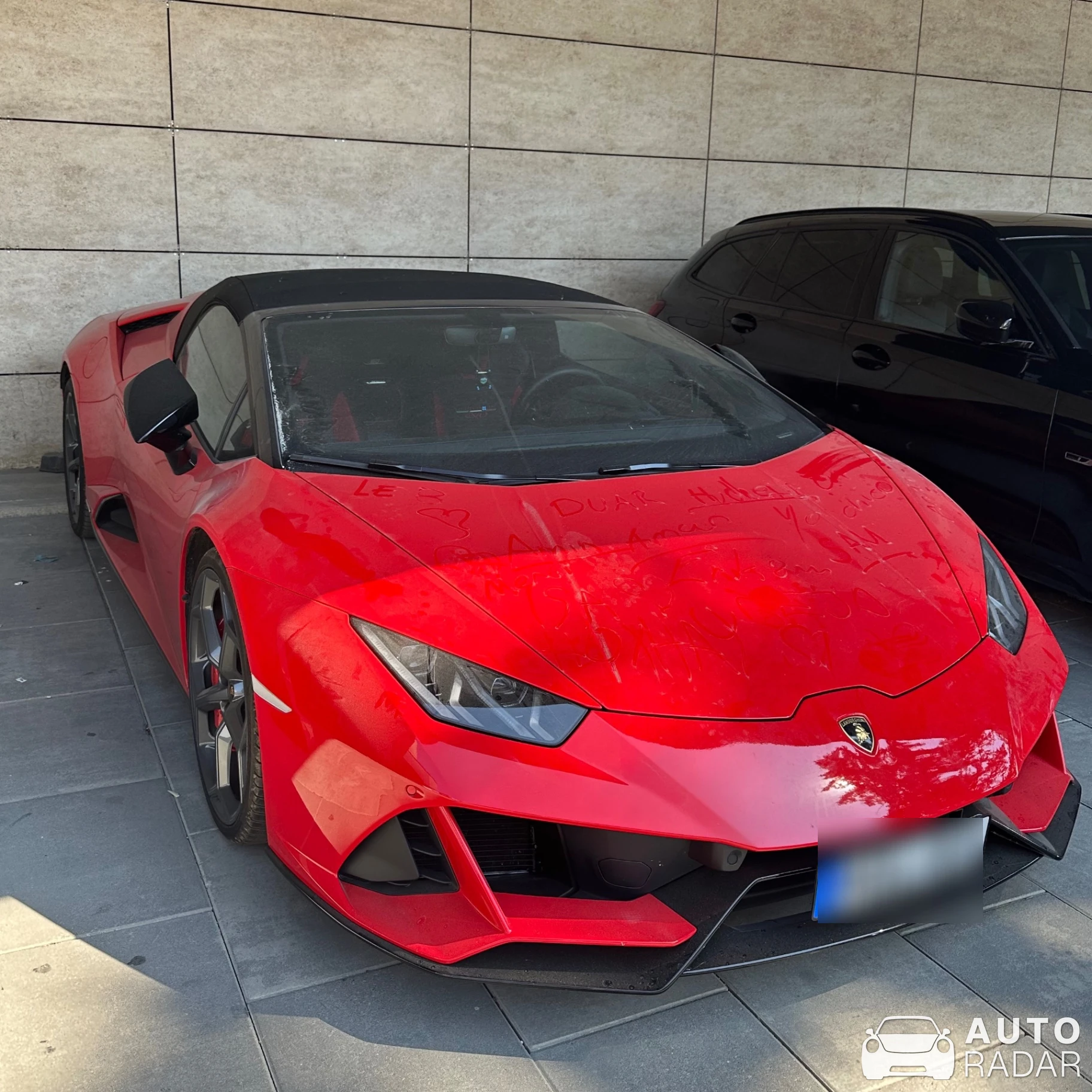 Lamborghini Huracán LP640-4 EVO Spyder spotted in Malishevë, 