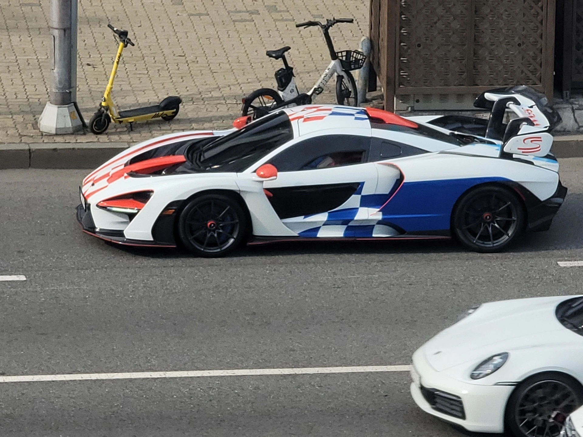 McLaren Senna spotted in Gangnam District, South Korea