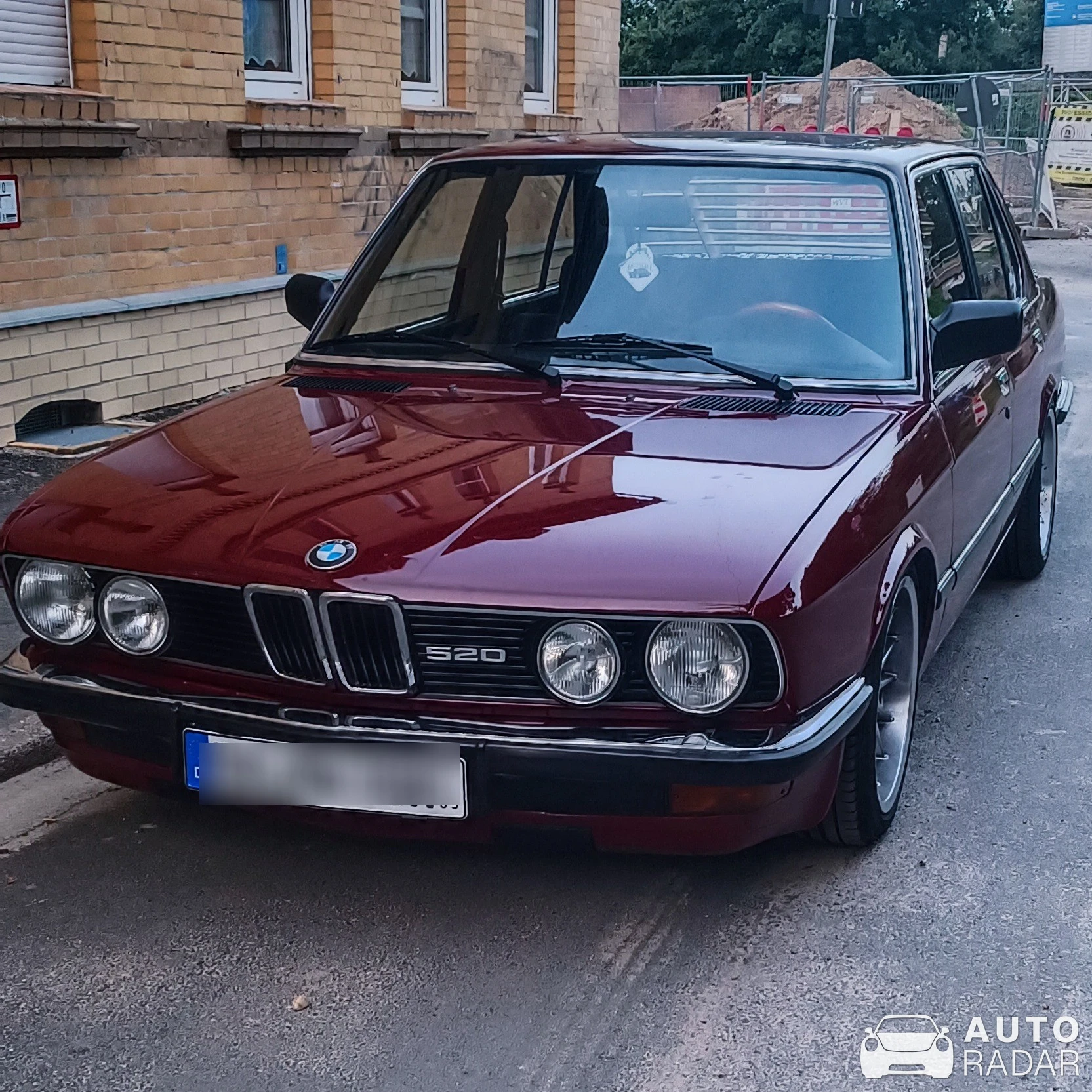 BMW 5 Series E34 spotted in Delitzsch, Germany