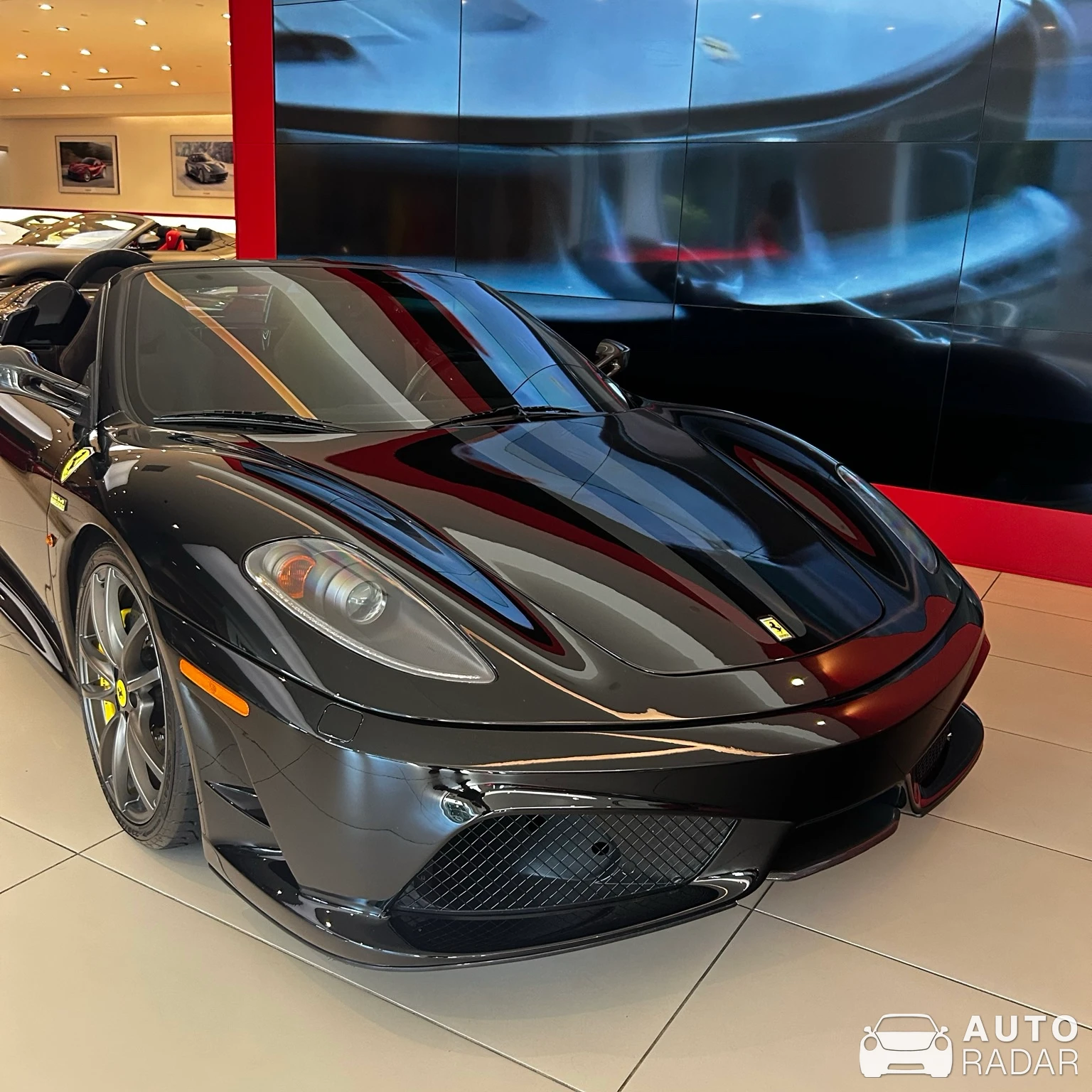 Ferrari Scuderia Spider 16M spotted in Edison
