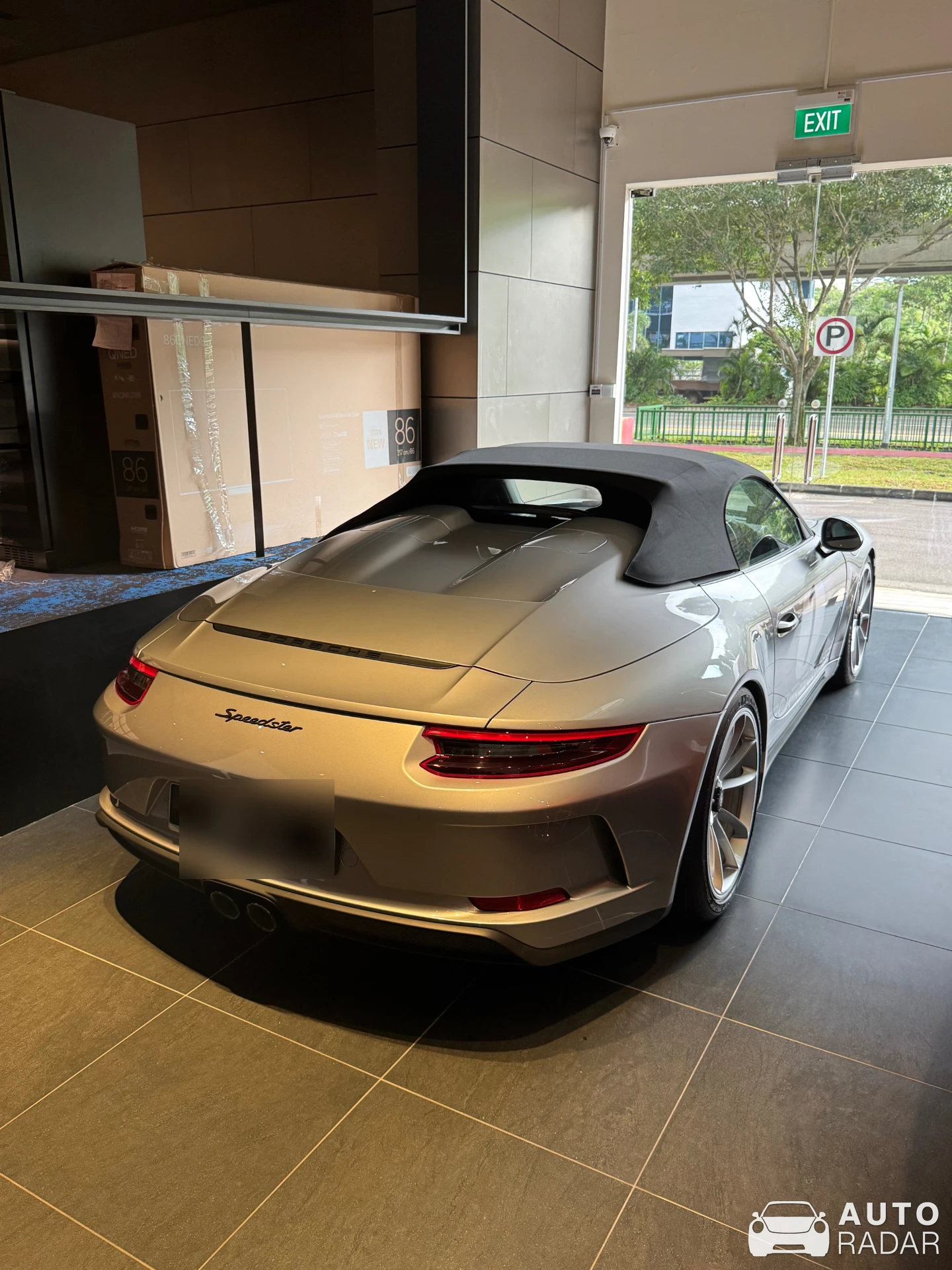 Porsche 991 Speedster spotted in Singapore