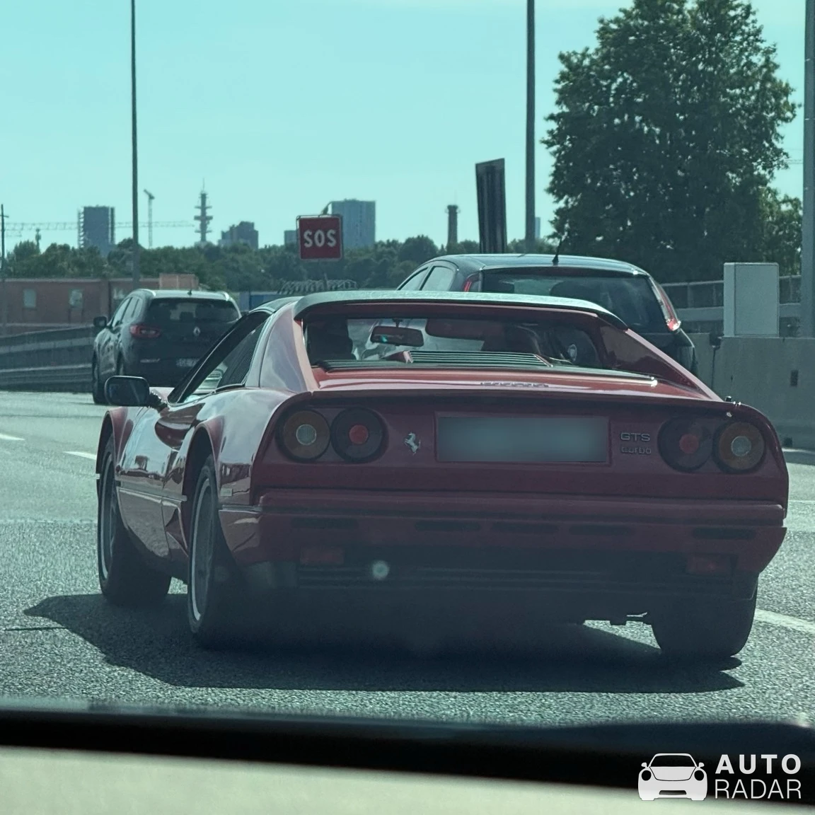 Ferrari 208 spotted in Милан