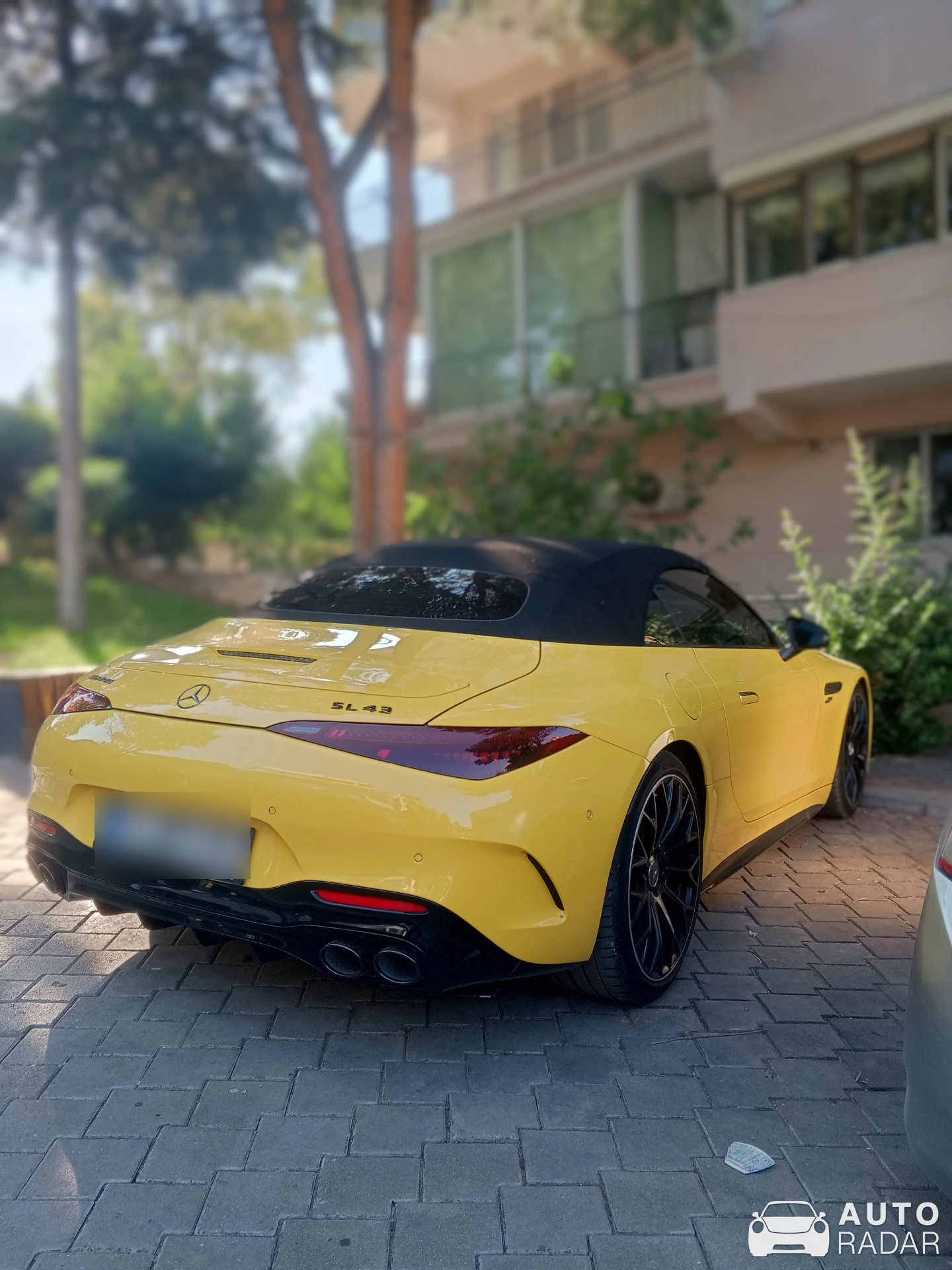 Mercedes-AMG SL 43 R232 spotted in Pamukkale