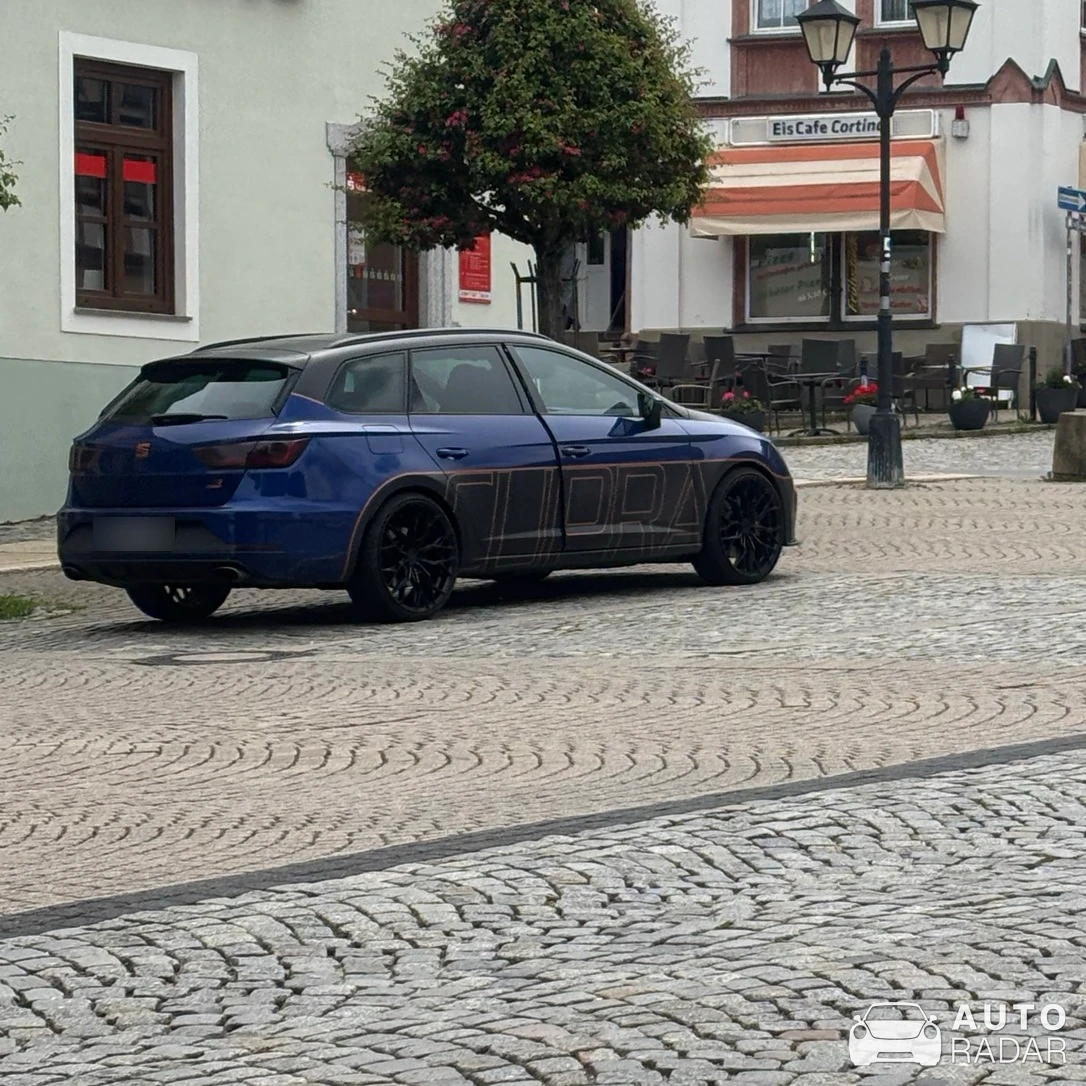CUPRA Seat Leon DP Racing spotted in Zwönitz
