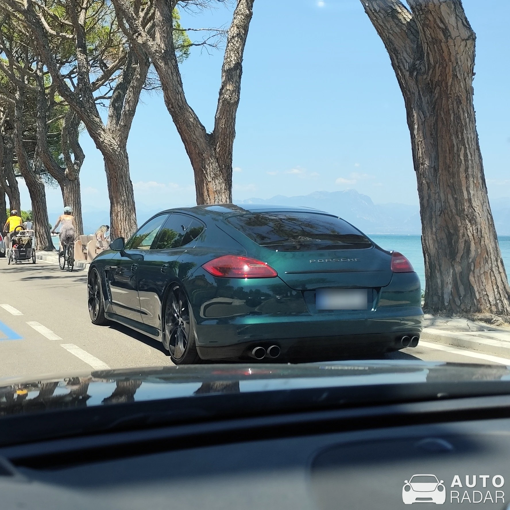 Porsche 970 Panamera S spotted in Peschiera del Garda