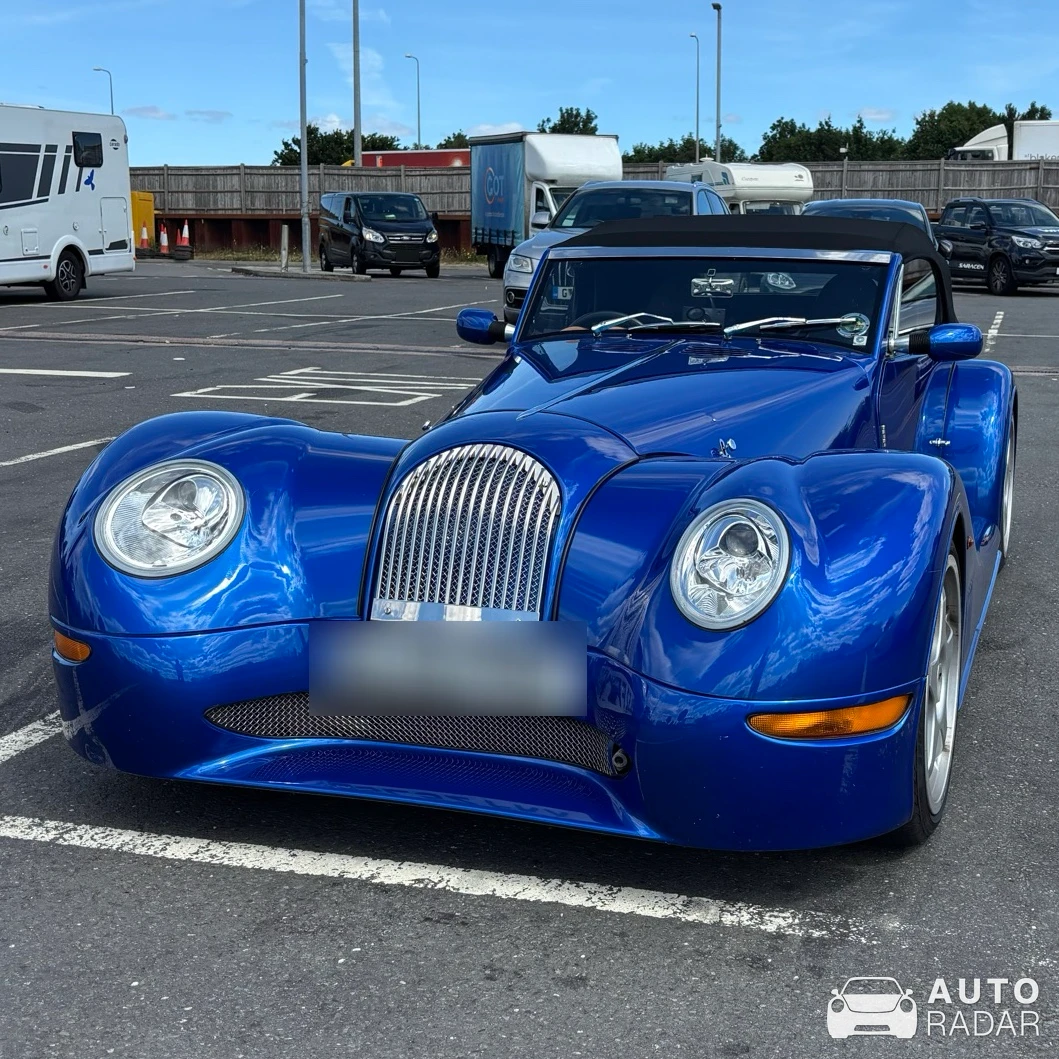 Morgan Aero 8 Series 1 spotted in Cobham