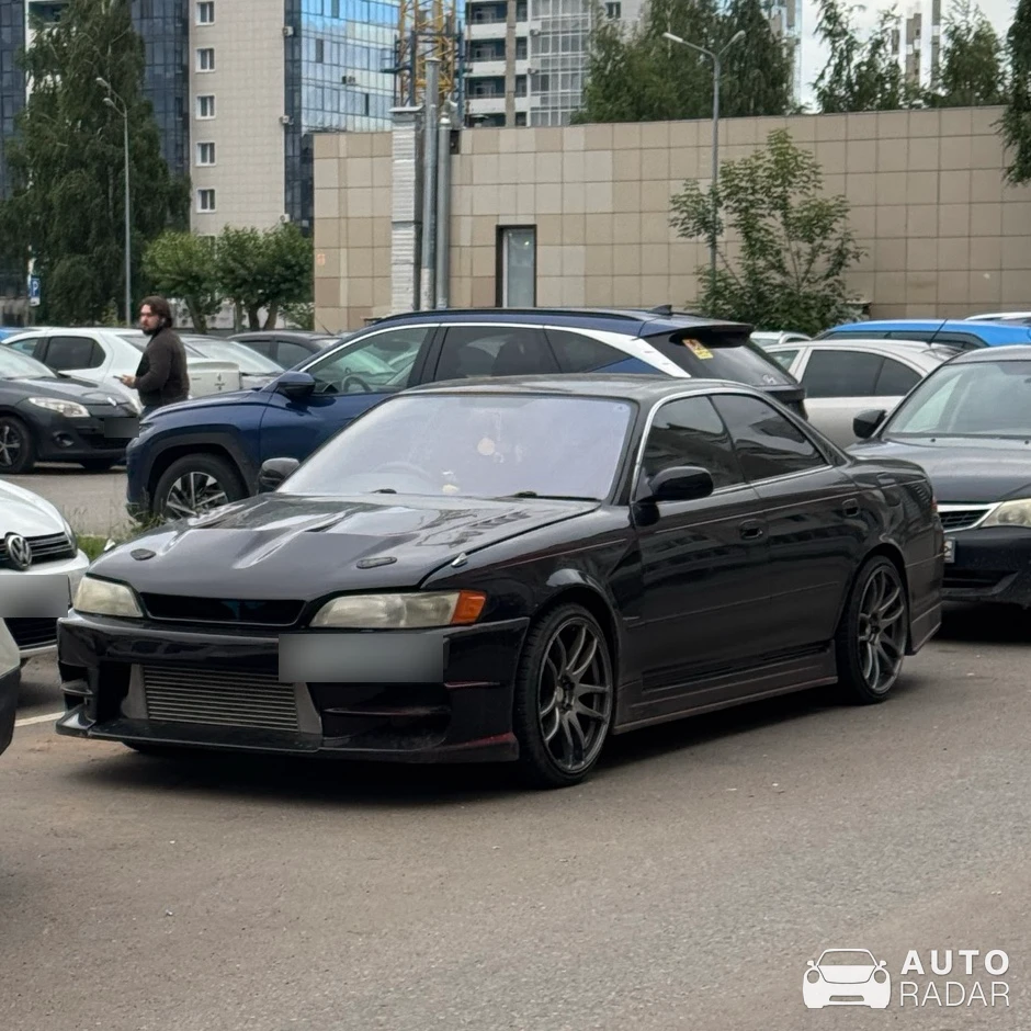 Toyota Mark II spotted in Набережные Челны