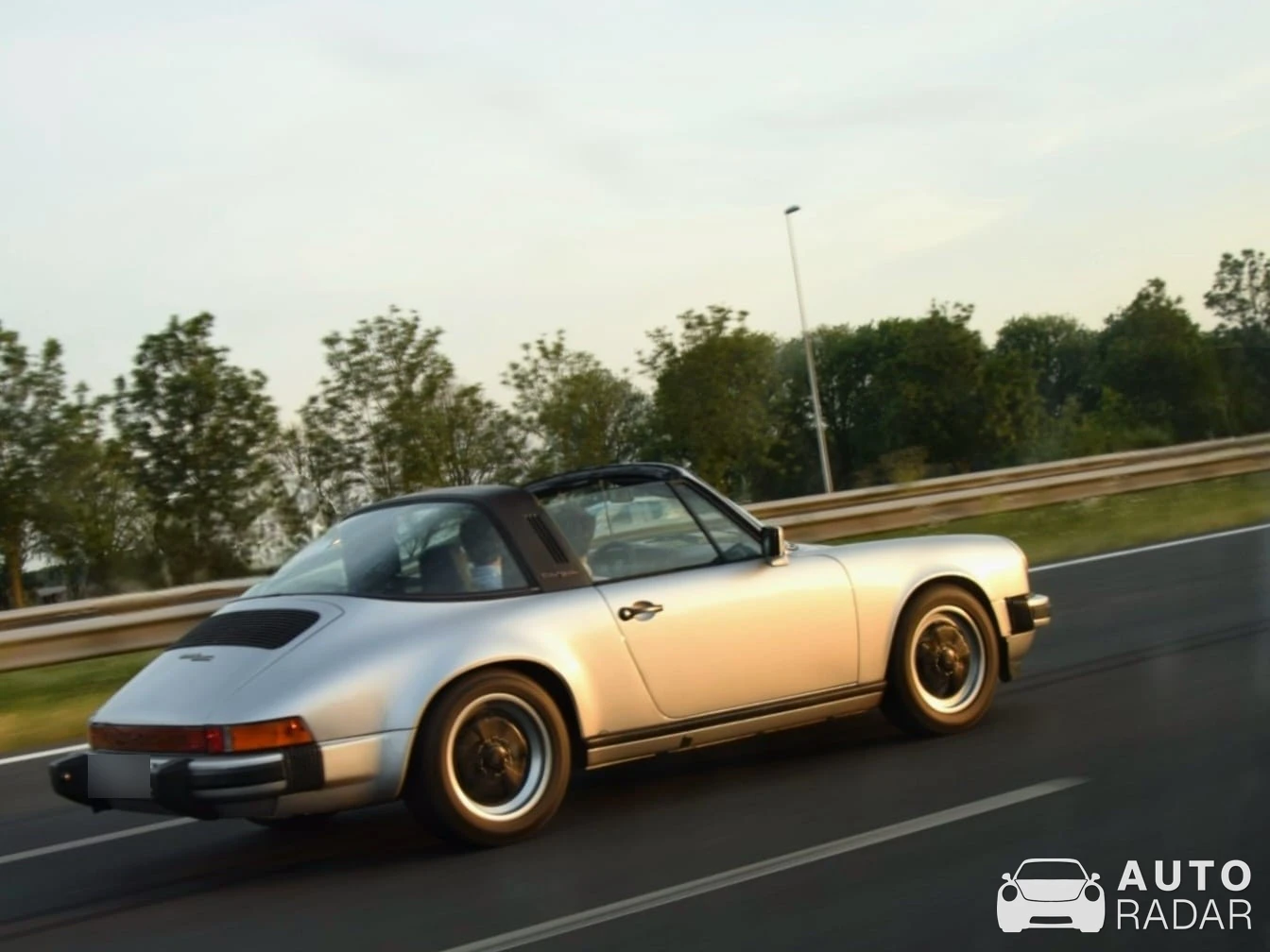 Porsche 911 Targa spotted in Druten