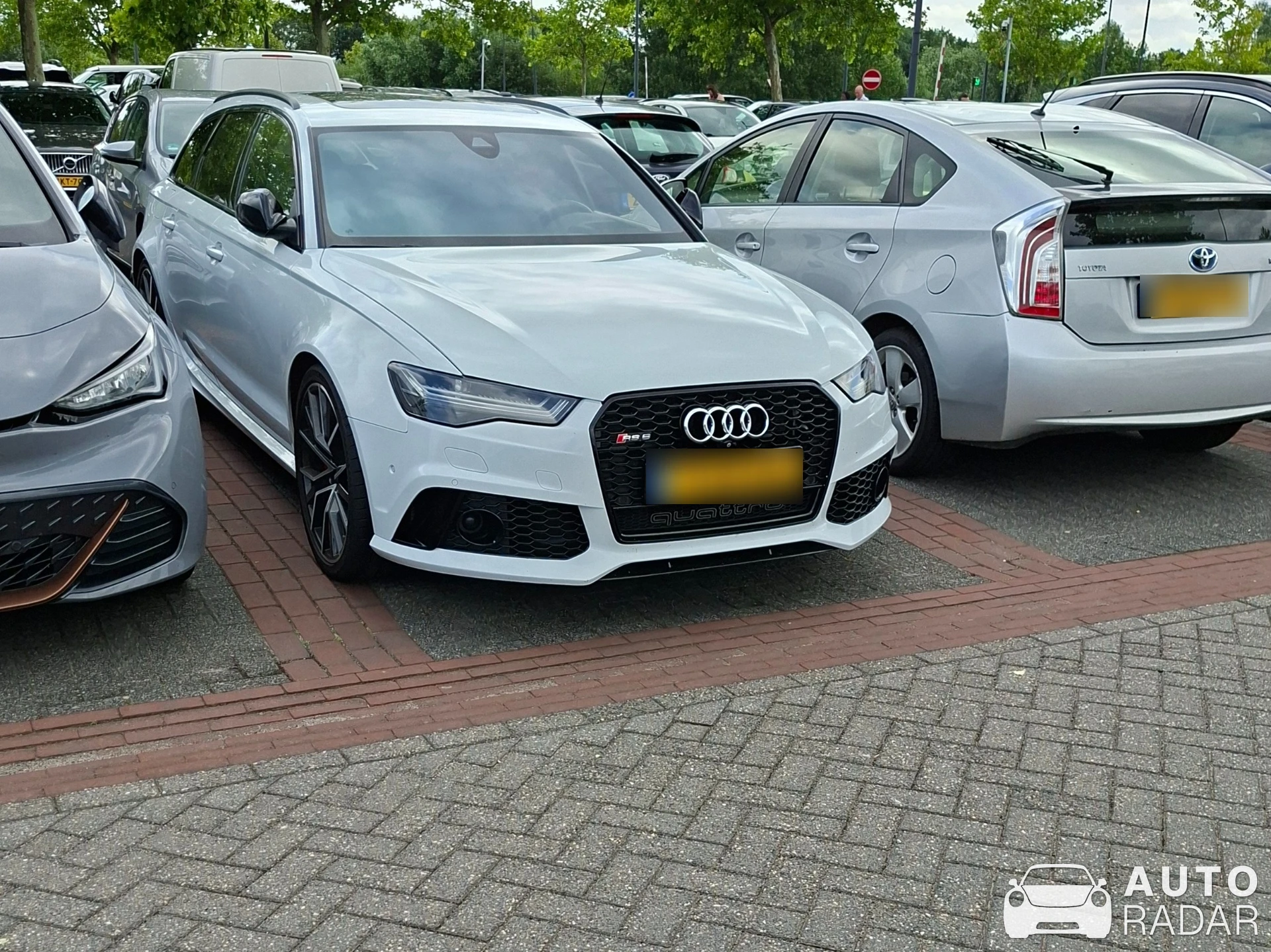 Audi RS6 Avant C7 spotted in Lelystad