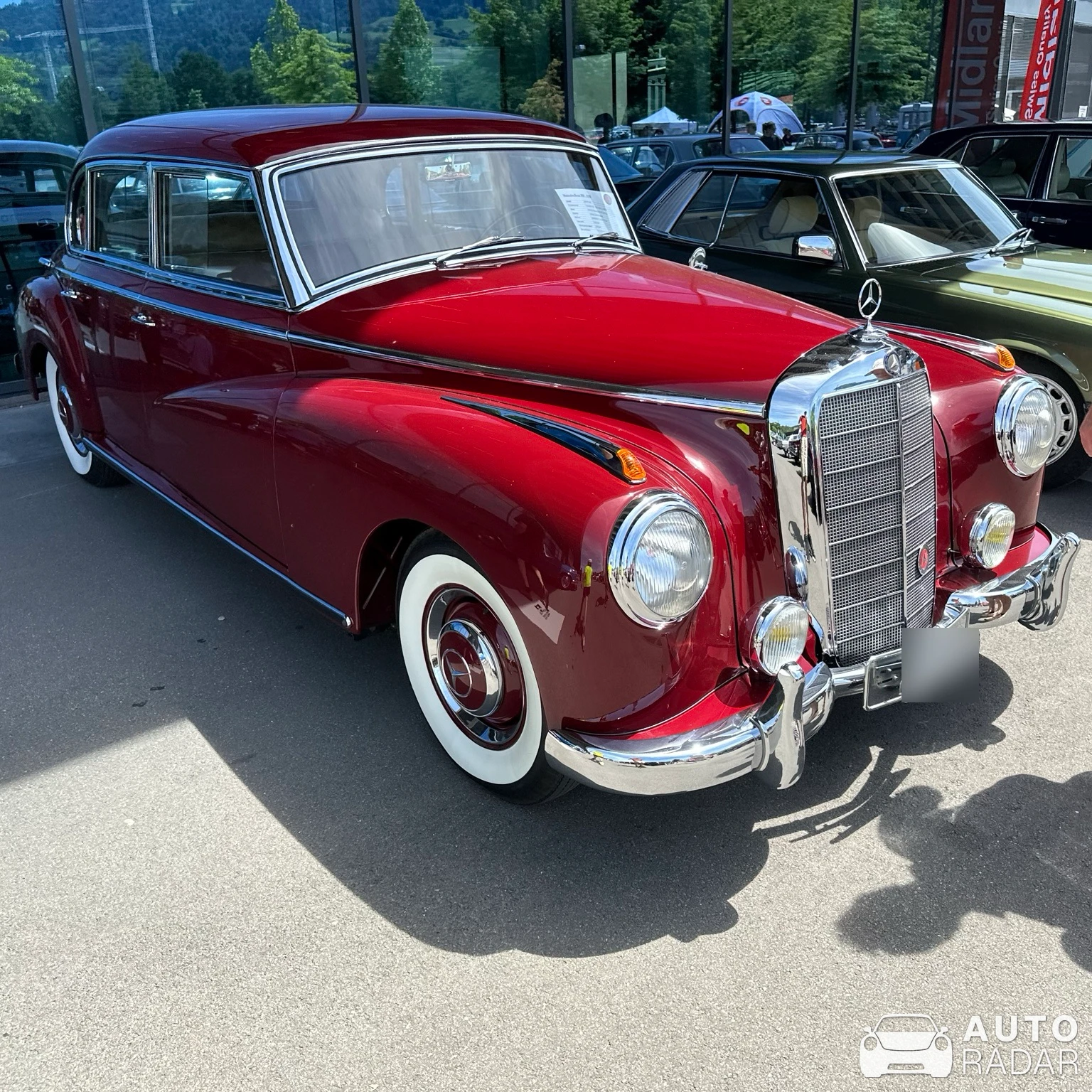 Mercedes-Benz 300 Cabriolet D spotted in Luzern