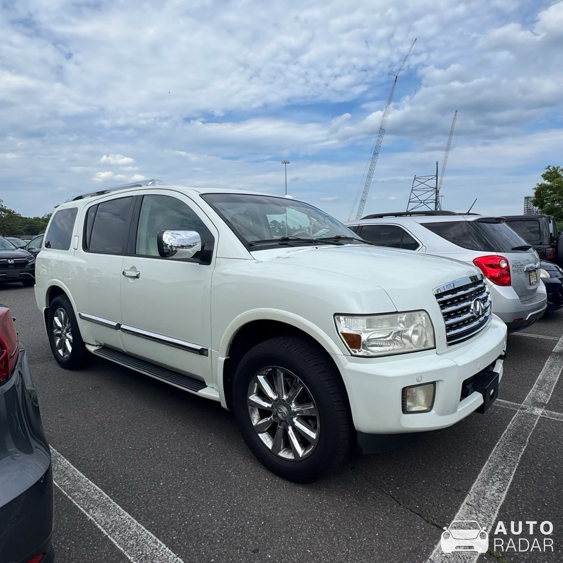 Infiniti QX spotted in Cream Ridge