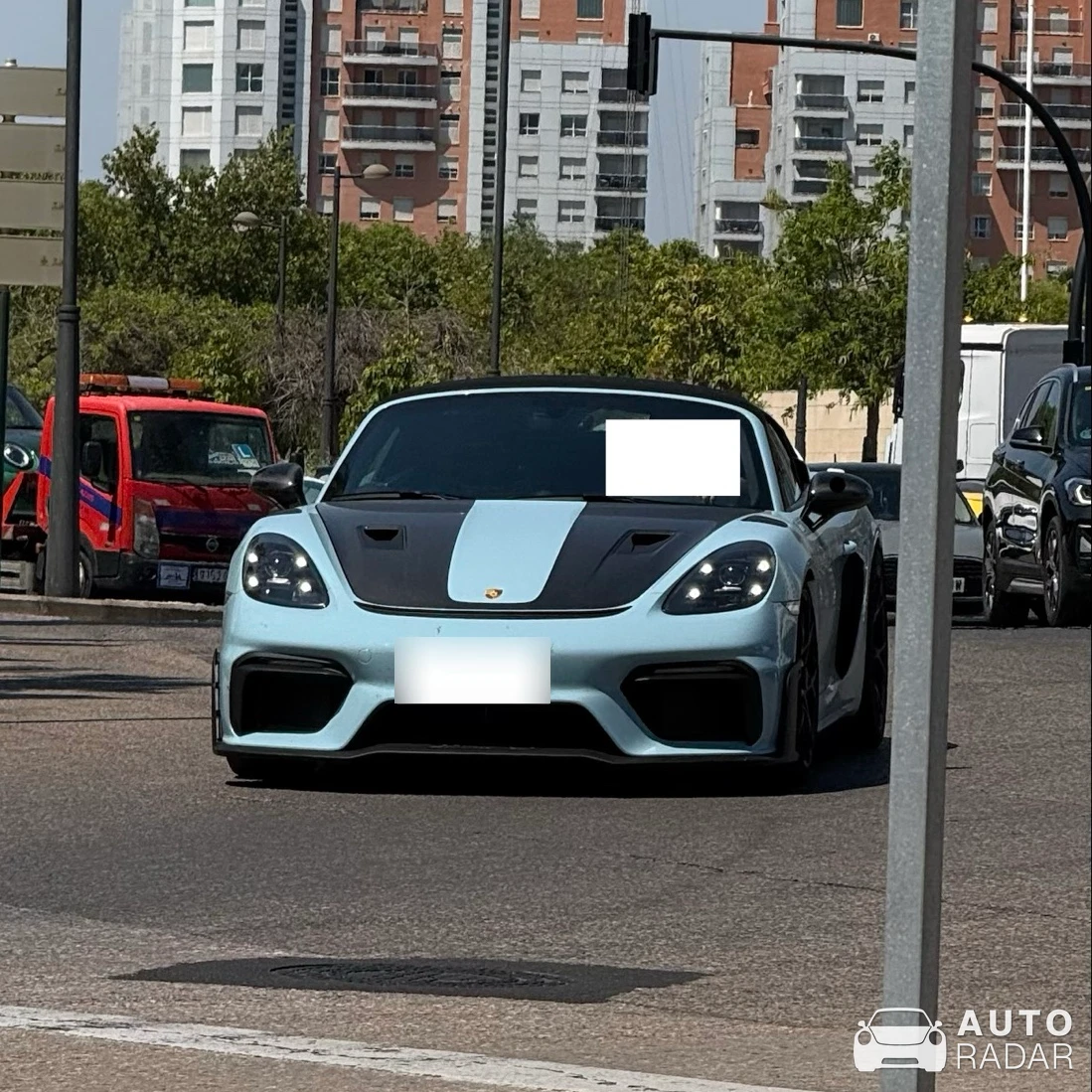 Porsche 718 Spyder RS spotted in Manises