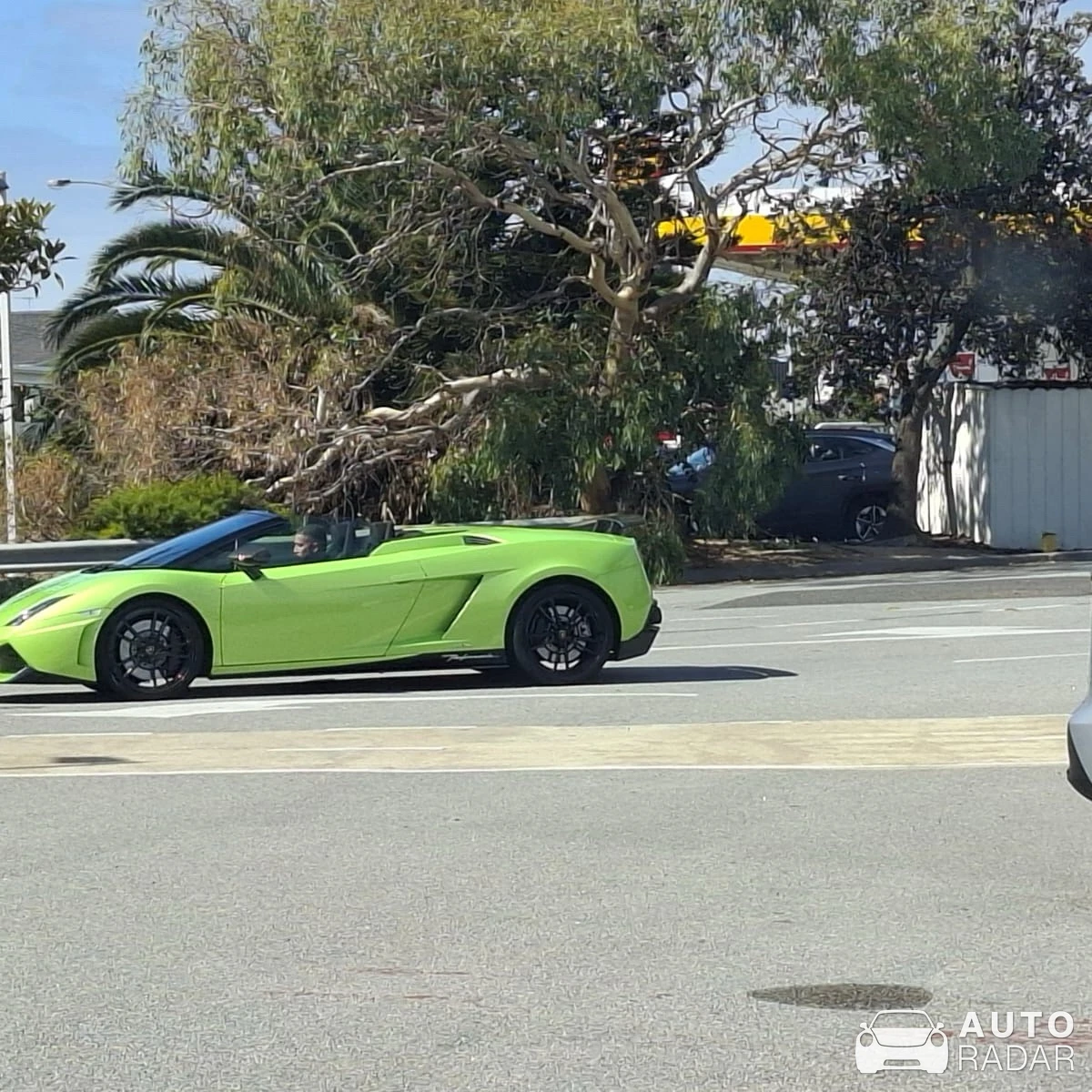Lamborghini Gallardo LP570-4 Spyder Performante spotted in Doreen