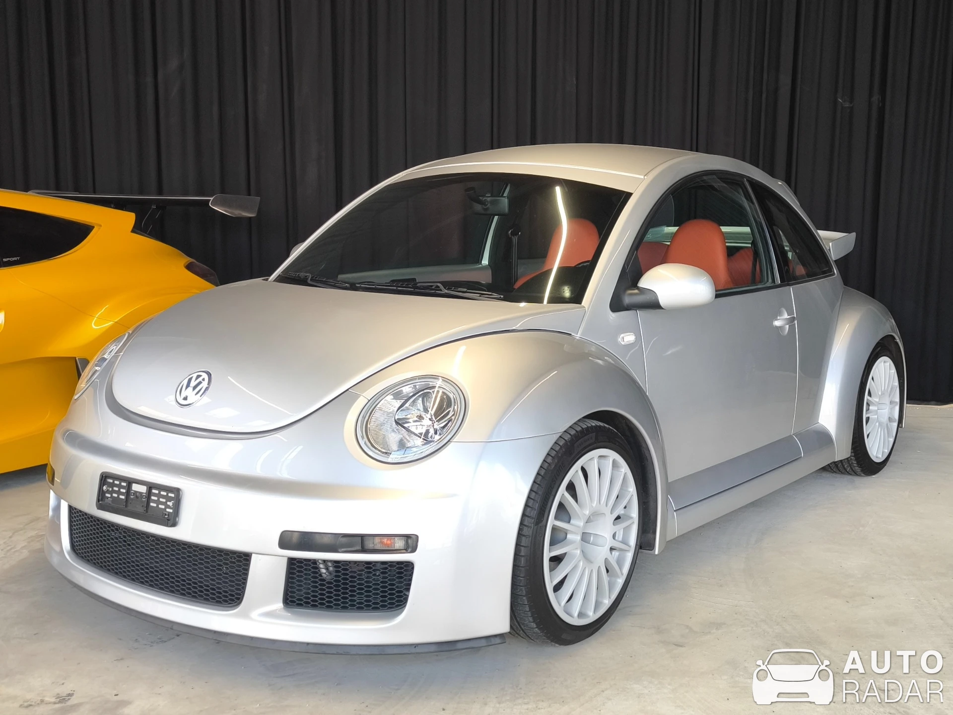 Volkswagen Beetle RSi spotted in Viry-Châtillon