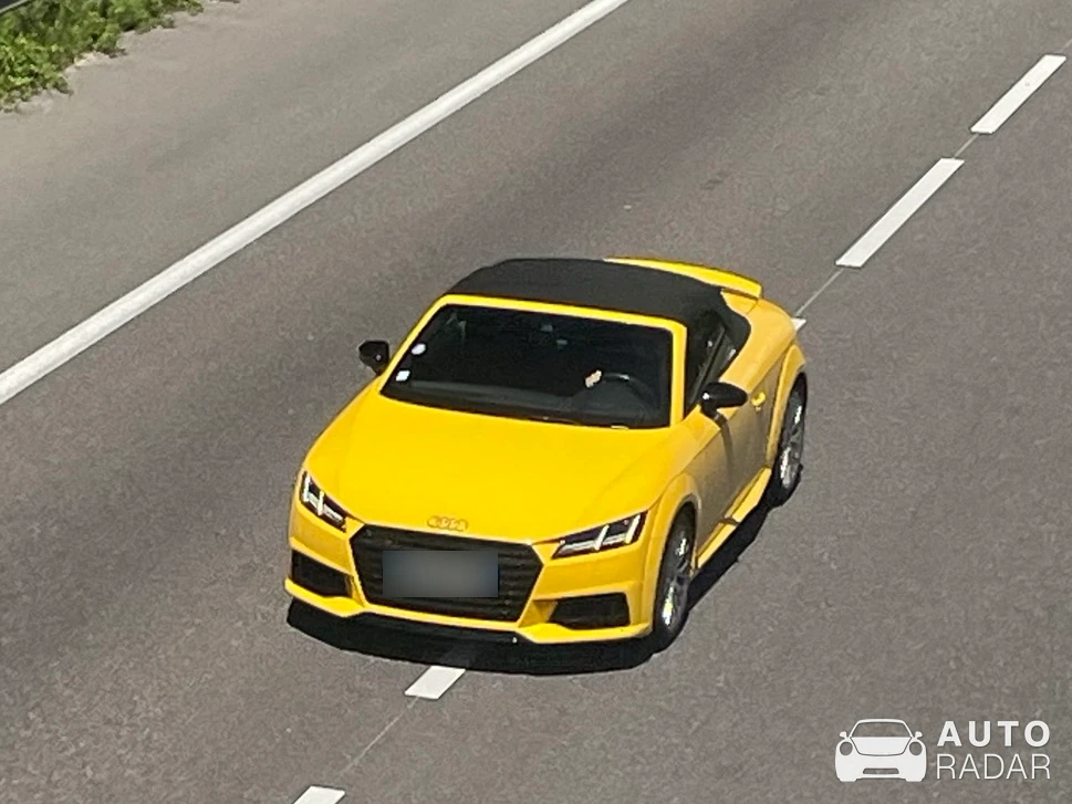 Audi TT-RS Roadster 8S spotted in Dommartin-lès-Toul