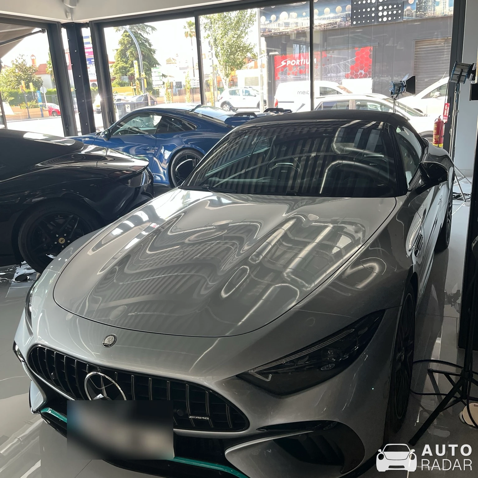 Mercedes-AMG SL 63 R232 spotted in Granada