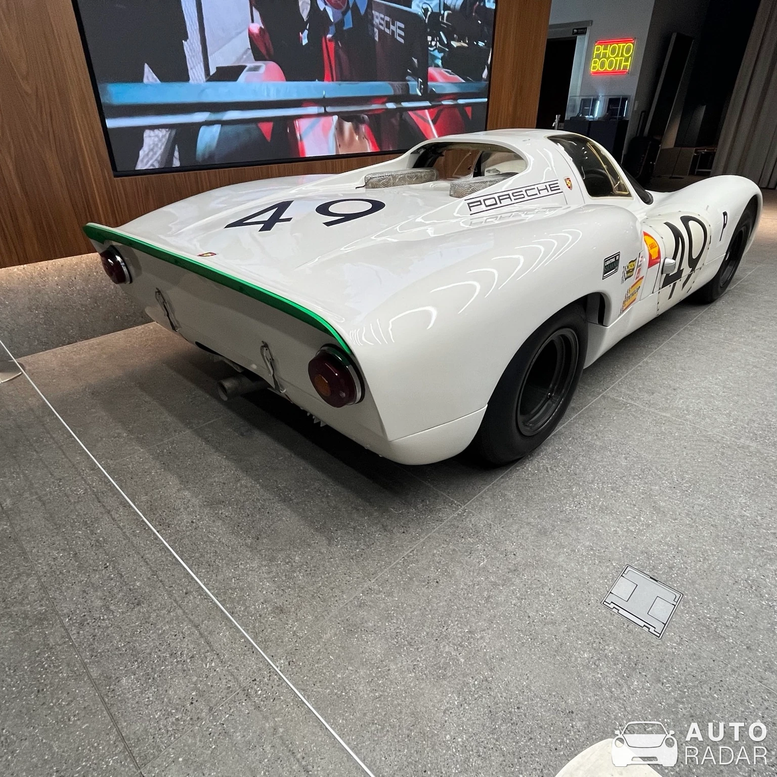 Porsche 908 spotted in Naples