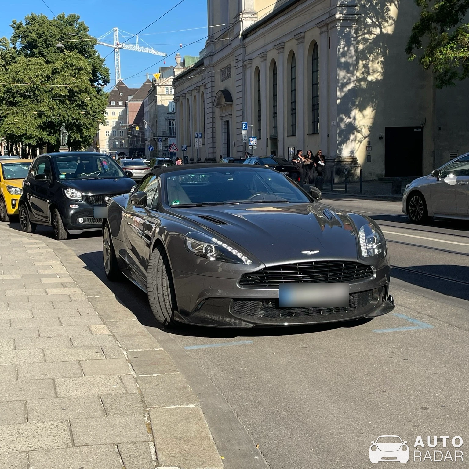 Aston Martin Vanquish S Volante 2017 spotted in München, Deutschland