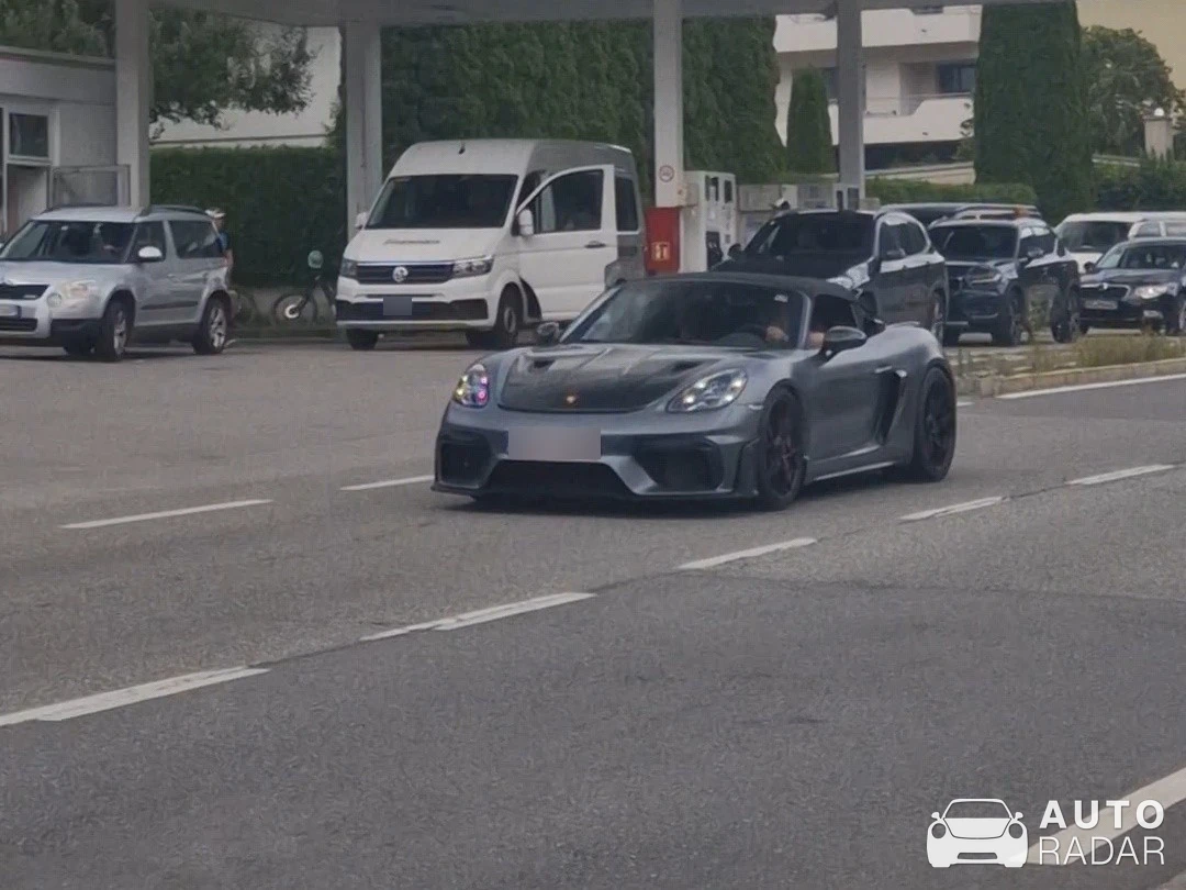 Porsche 718 Spyder RS spotted in Serfaus