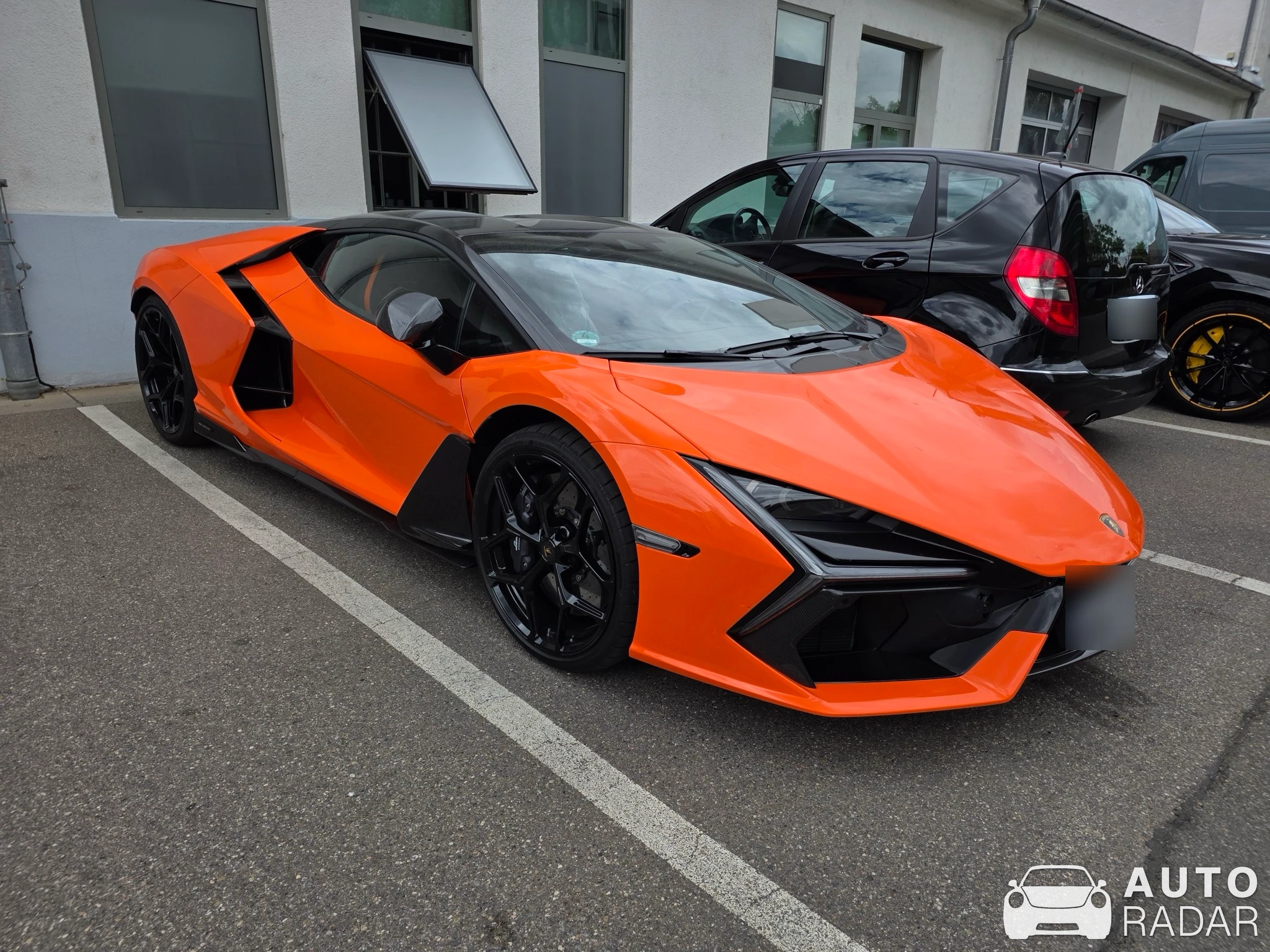 Lamborghini Revuelto spotted in Bottrop