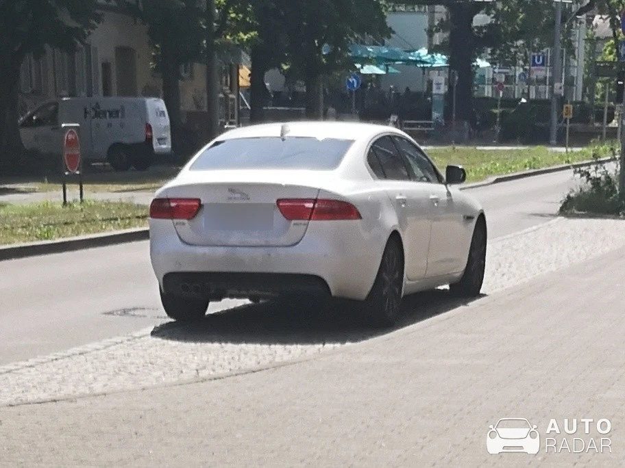 Jaguar XE spotted in Stuttgart