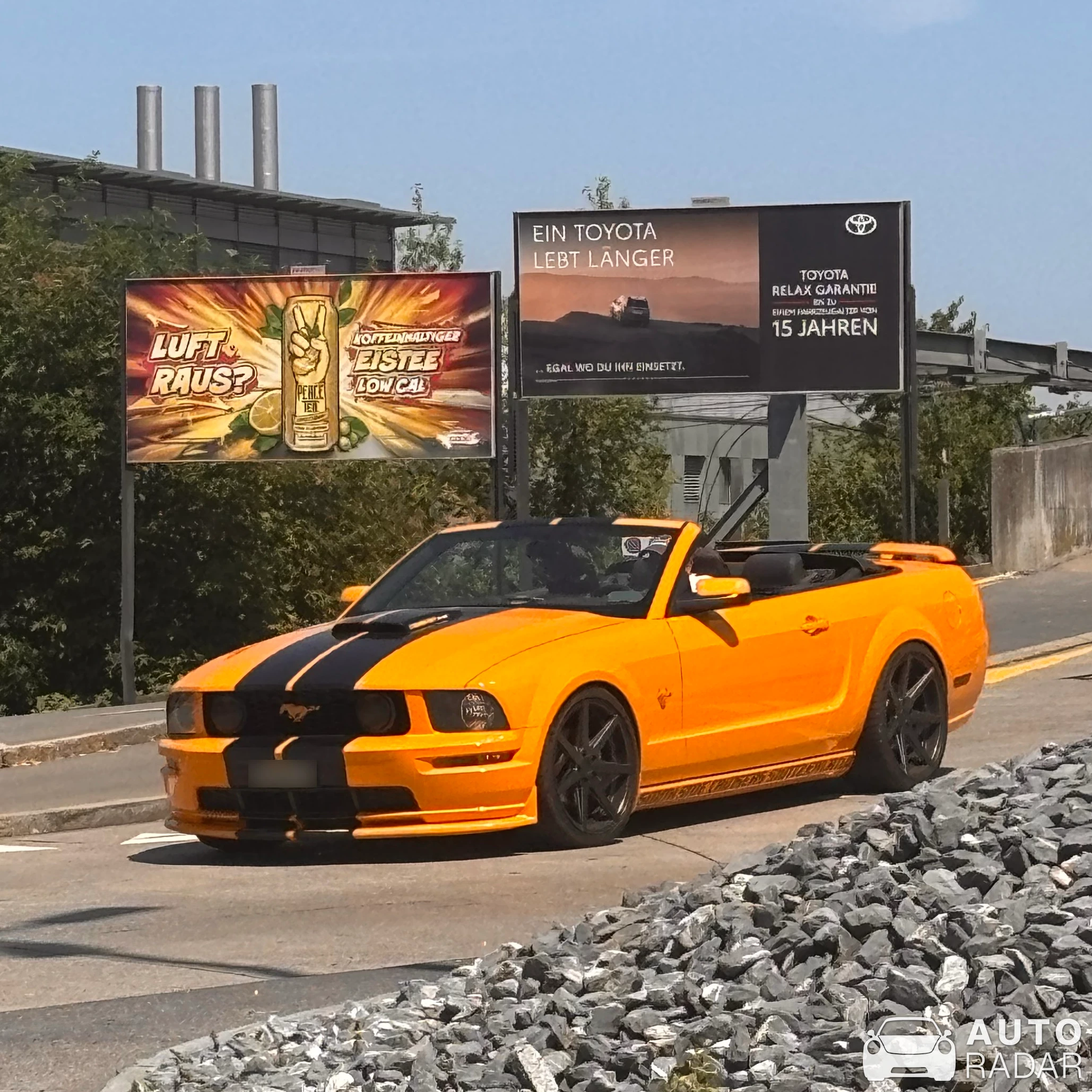 Ford Mustang GT Convertible spotted in Pfäffikon SZ