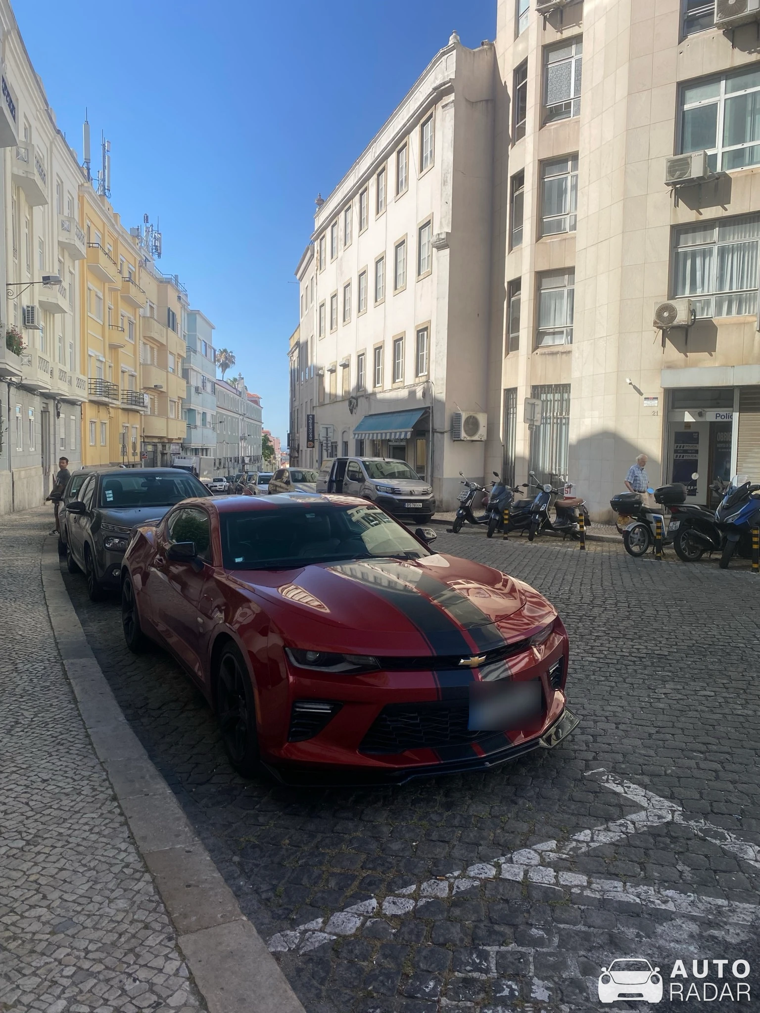 Chevrolet Camaro RS spotted in Lisboa