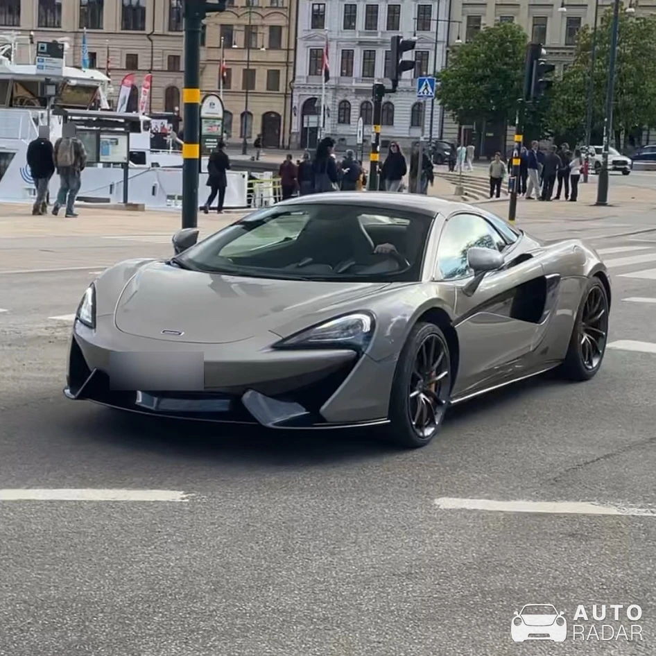 McLaren 570S Spider spotted in Stockholm