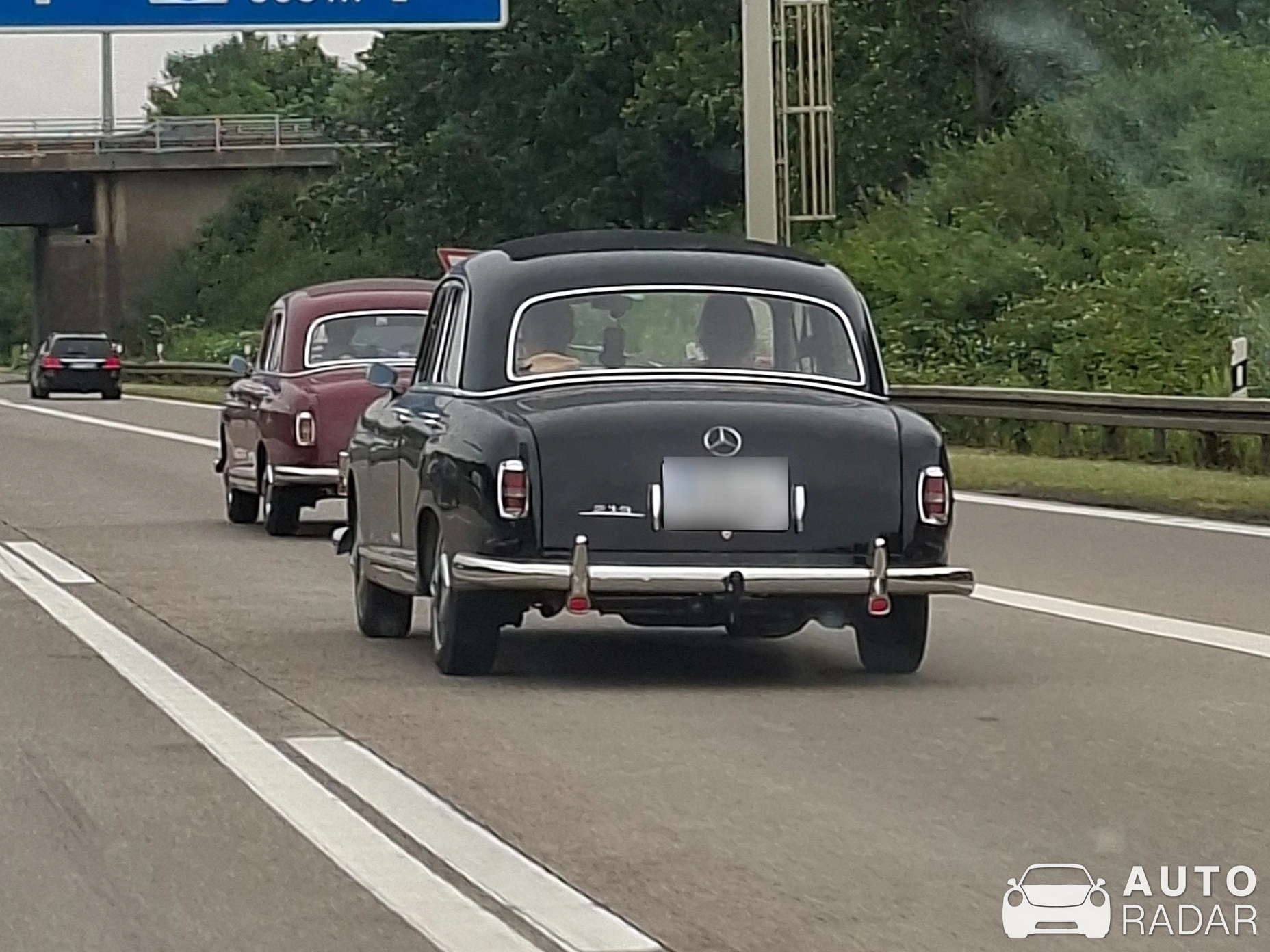 Mercedes-Benz W105 219 Ponton Kombi spotted in Hannover