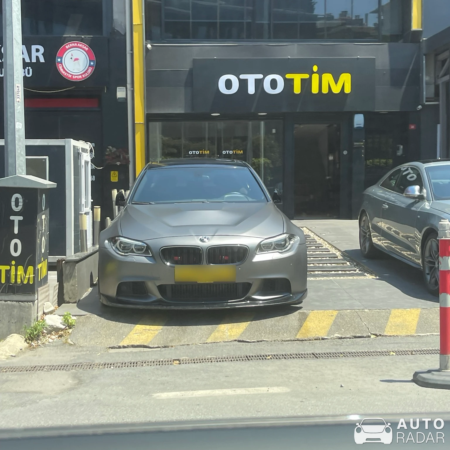 BMW M5 F10 spotted in Beşiktaş
