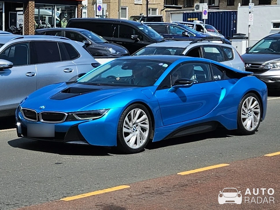 BMW i8 spotted in Port Erin