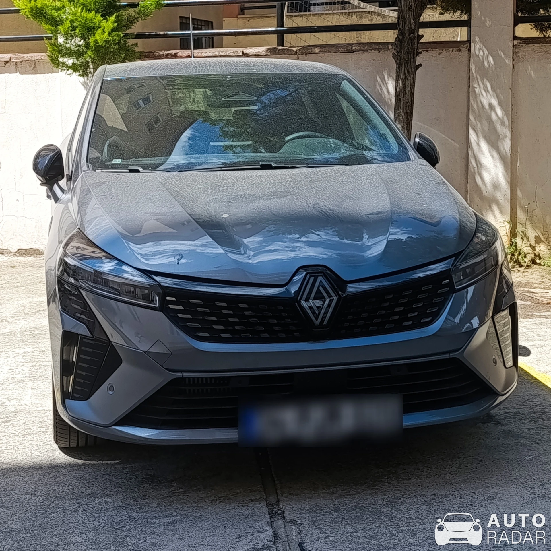 Renault Clio V Esprit Alpine spotted in Pendik