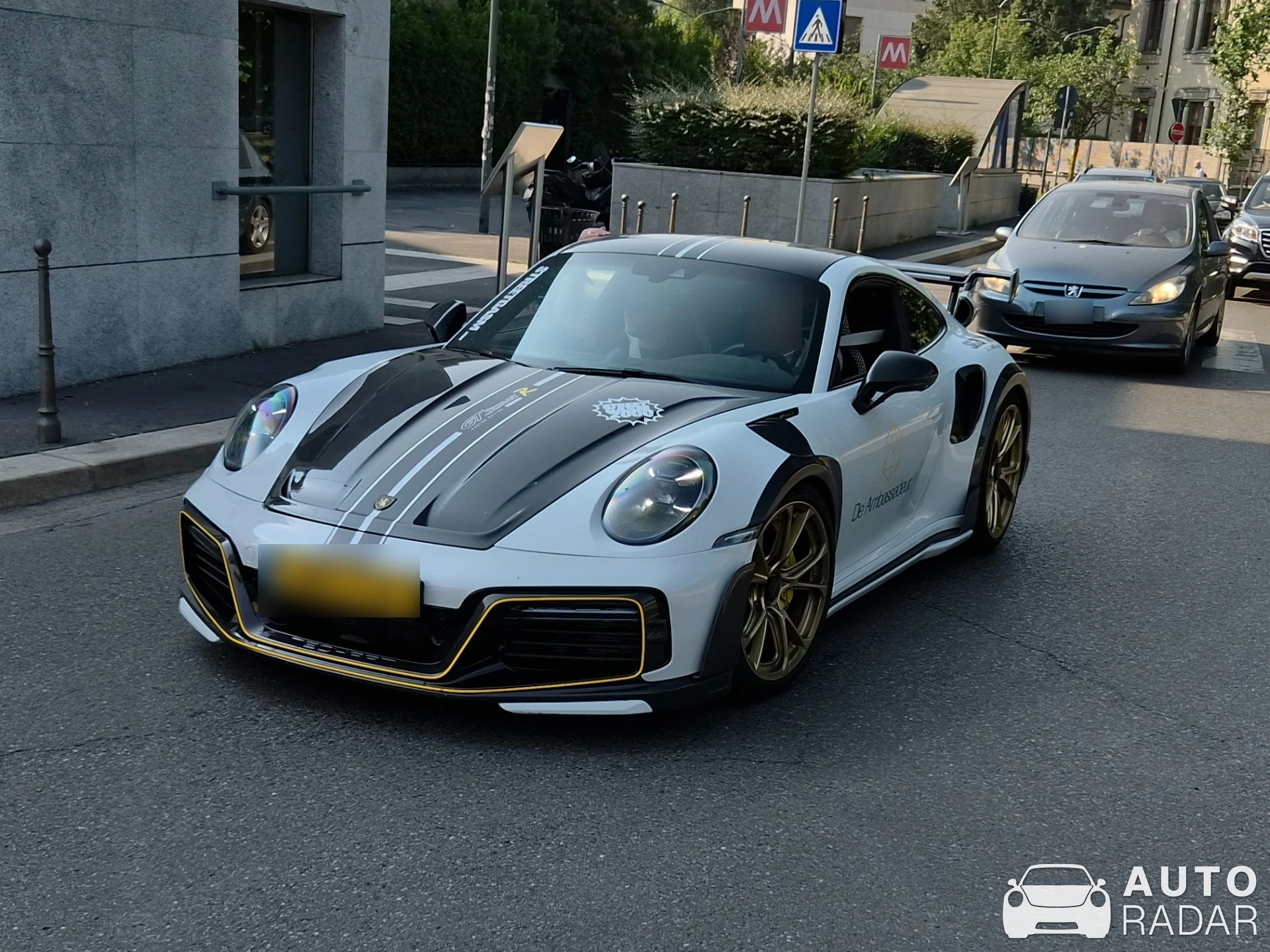 Porsche TechArt 992 GTstreet R spotted in Milano