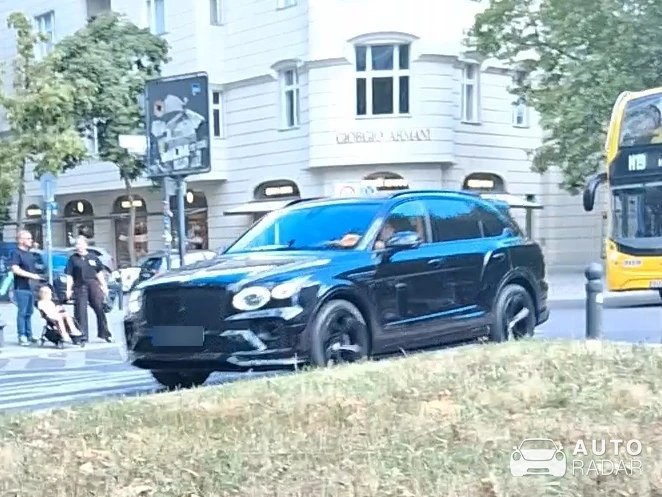 Bentley Bentayga spotted in Berlin