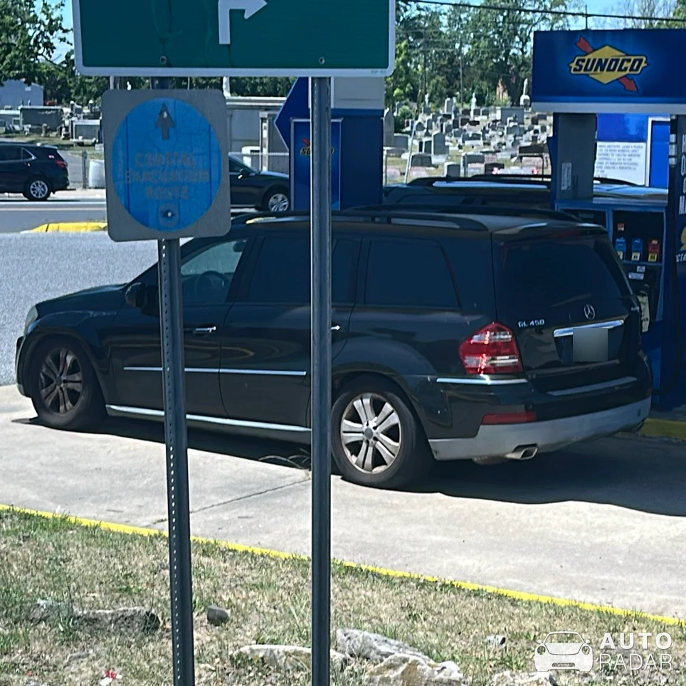 Mercedes-Benz GL420 X164 spotted in Margate City