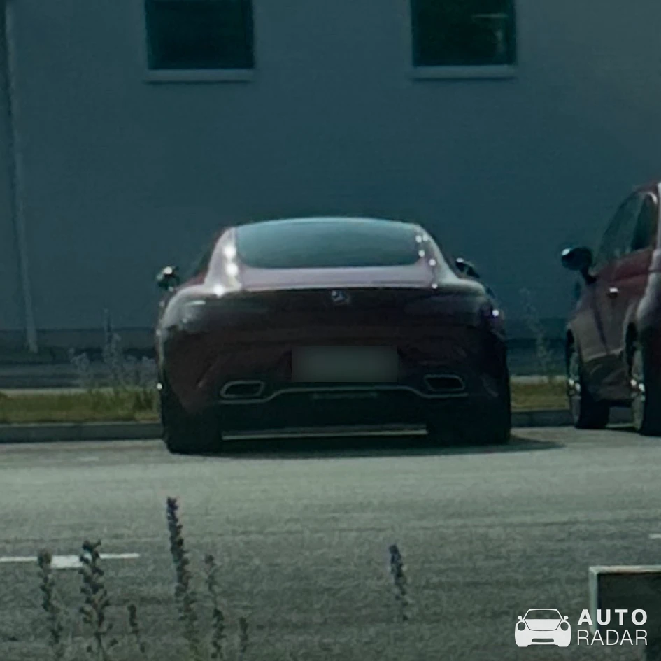 Mercedes-AMG GT C C190 spotted in Visby