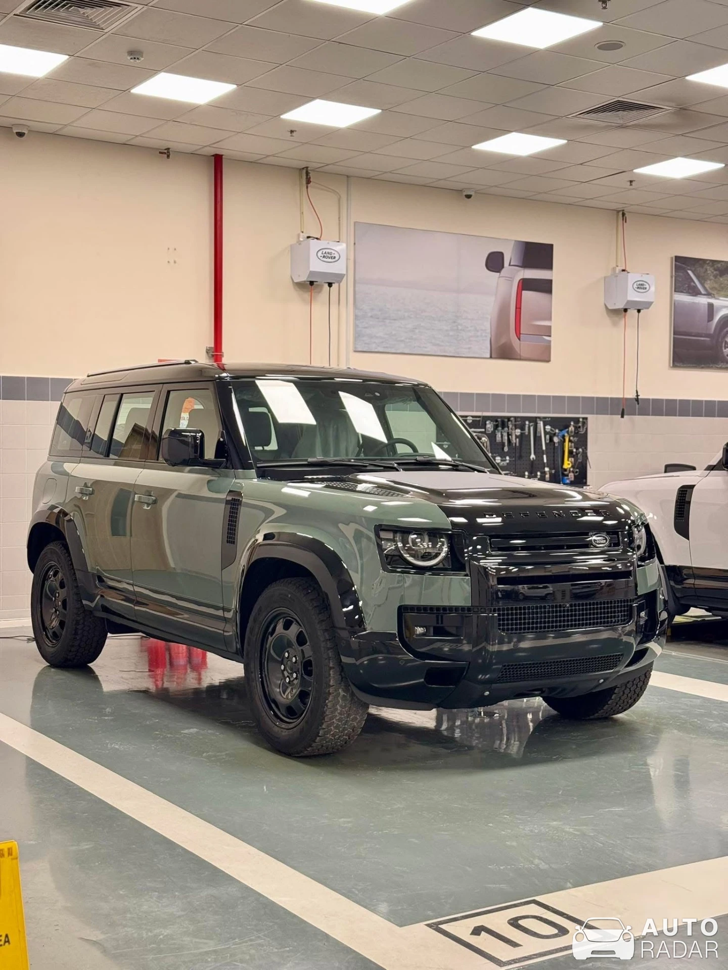 Land Rover Defender 110 Trophy Edition spotted in Hanoi