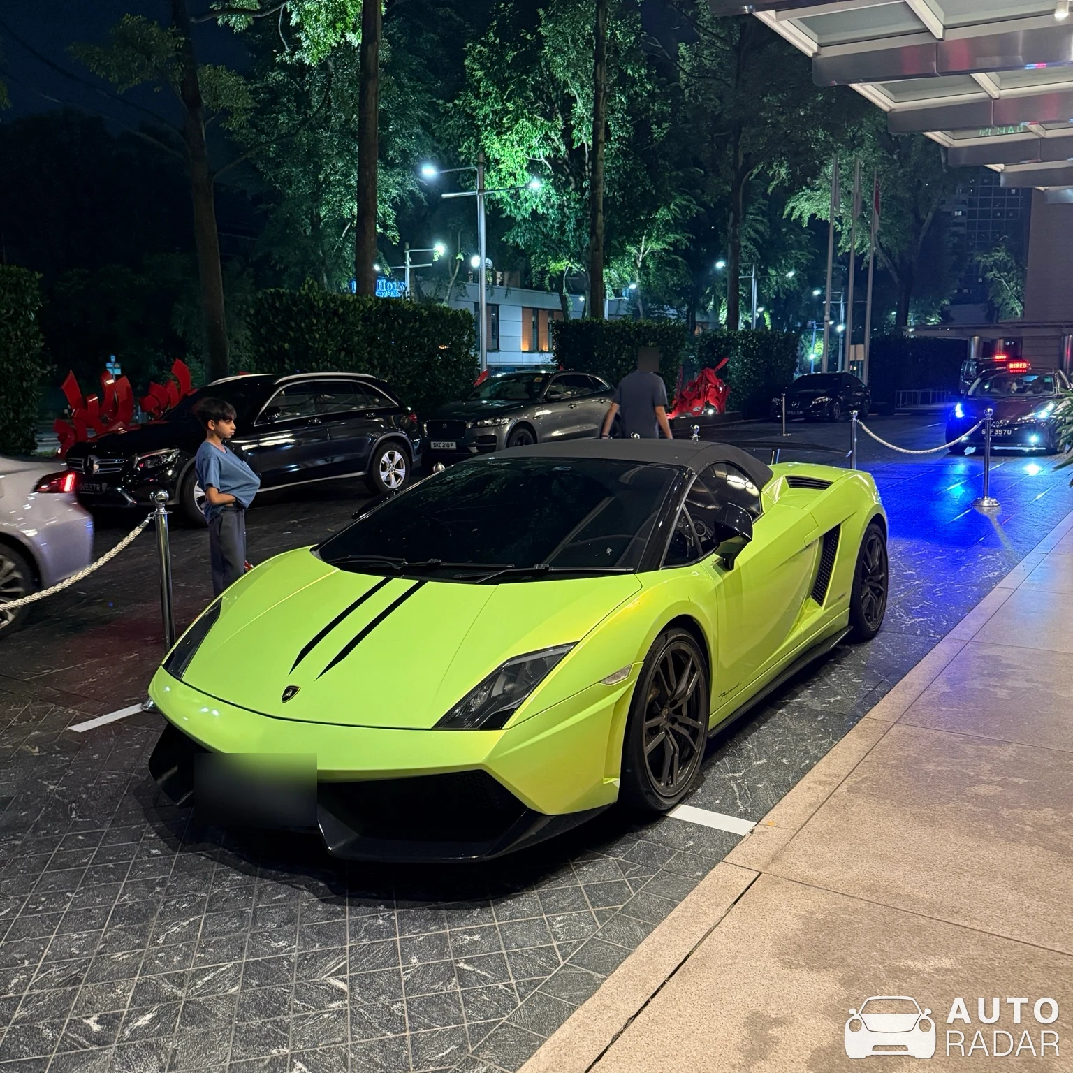Lamborghini Gallardo LP560-4 Spyder spotted in Singapore